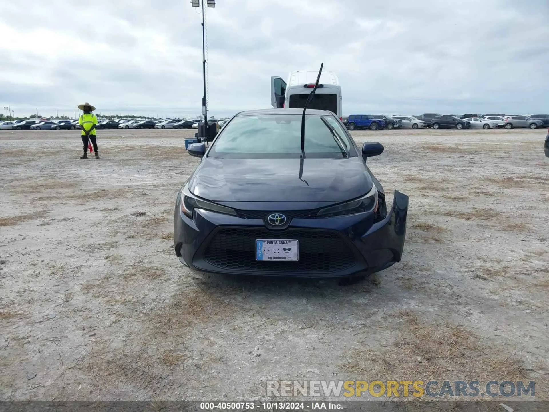 12 fotografías del automóvil dañado 5YFEPMAE5NP296357 TOYOTA COROLLA 2022