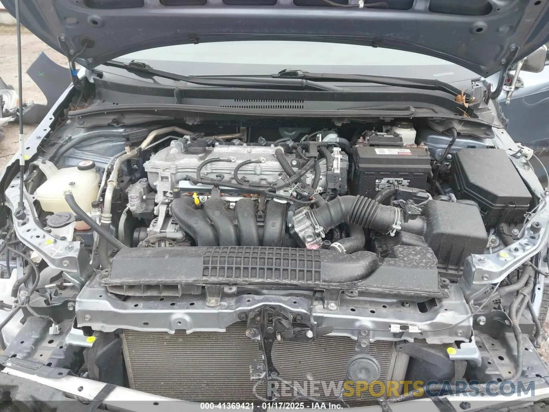 10 fotografías del automóvil dañado 5YFEPMAE5NP305347 TOYOTA COROLLA 2022