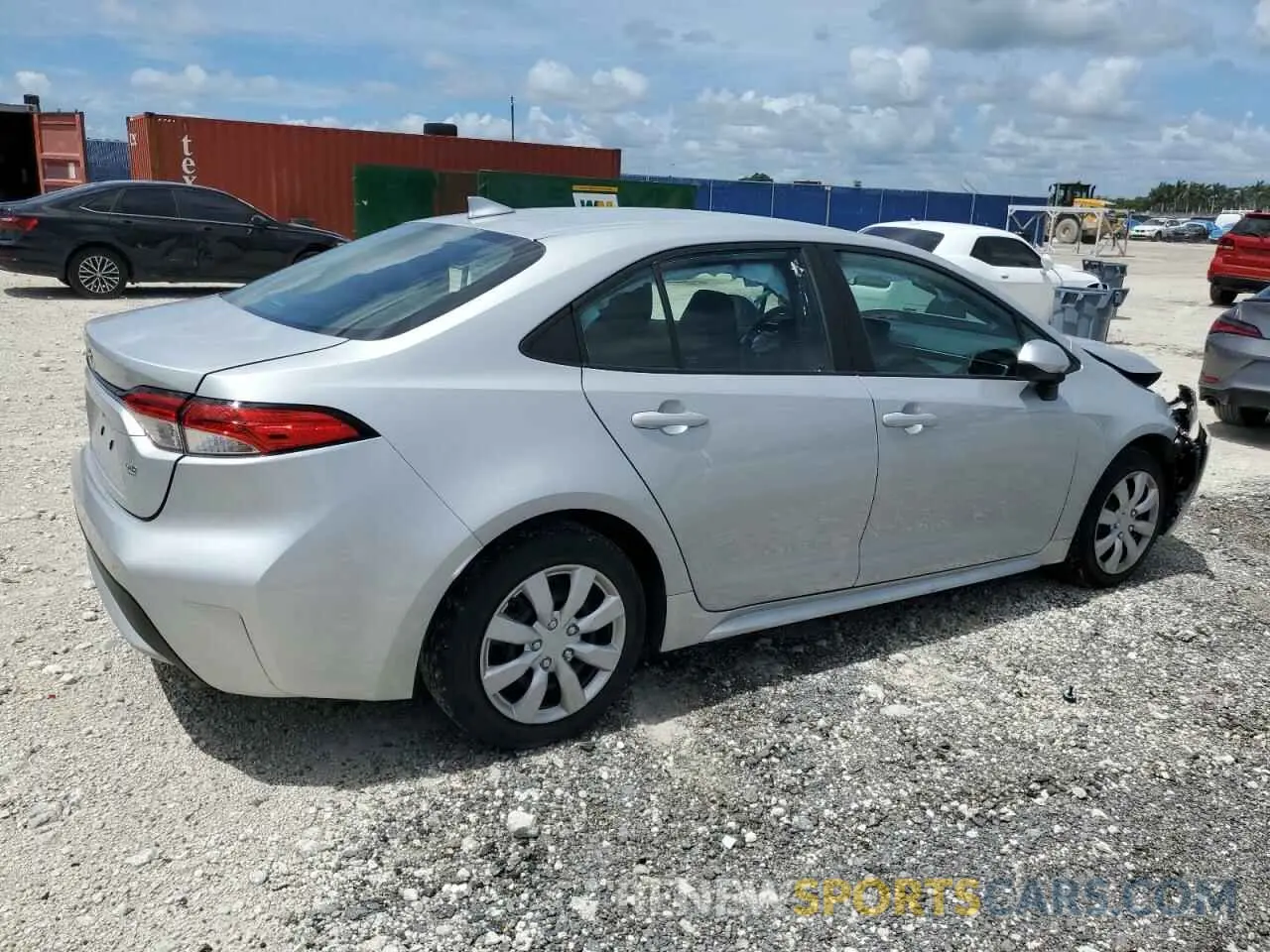 3 fotografías del automóvil dañado 5YFEPMAE5NP310760 TOYOTA COROLLA 2022