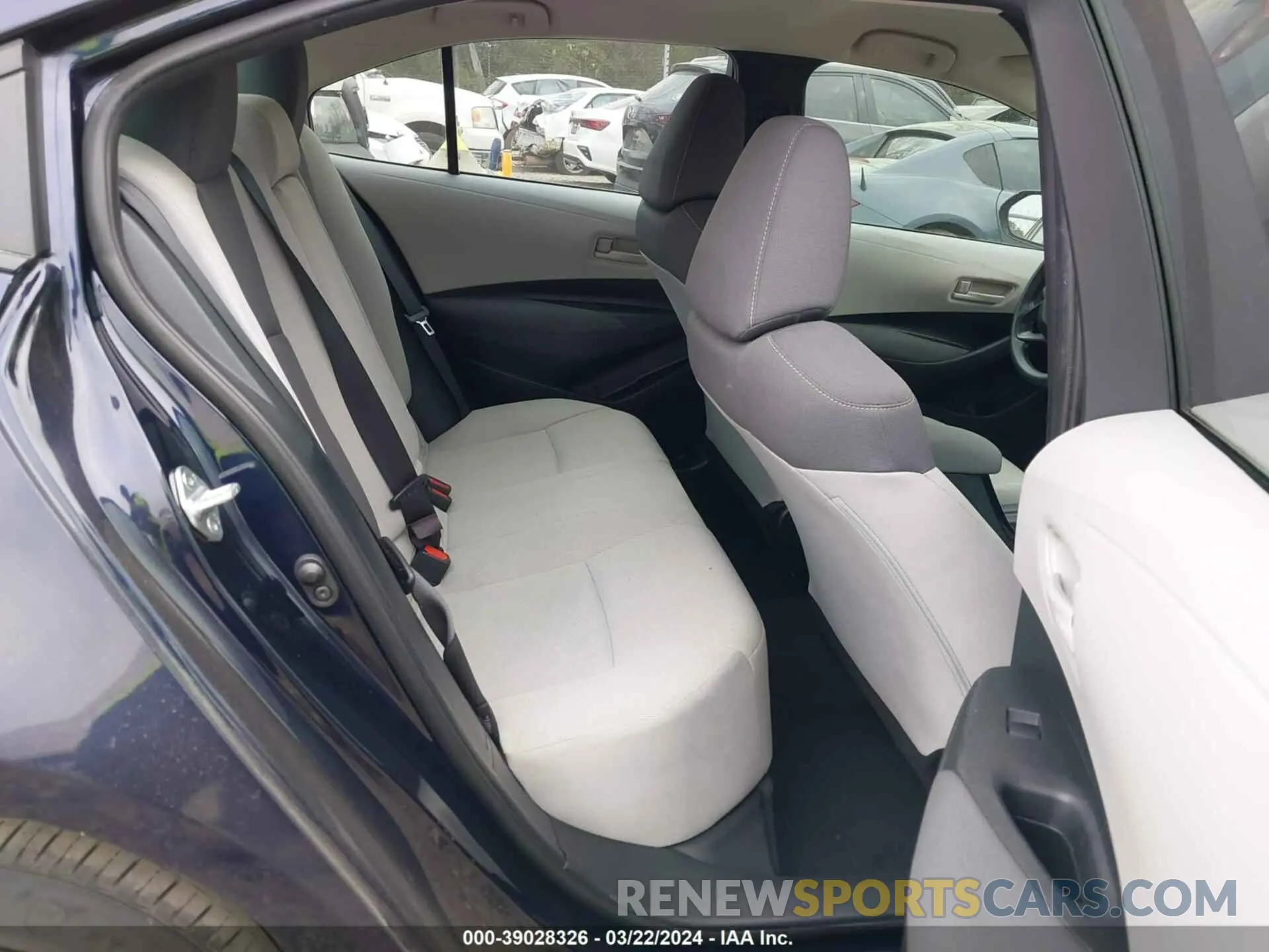 8 fotografías del automóvil dañado 5YFEPMAE5NP317269 TOYOTA COROLLA 2022