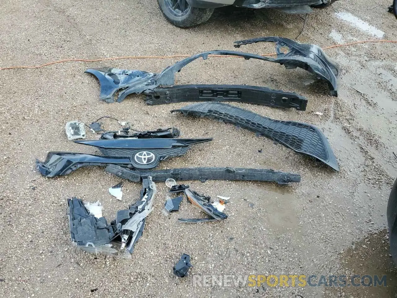 12 fotografías del automóvil dañado 5YFEPMAE5NP321418 TOYOTA COROLLA 2022