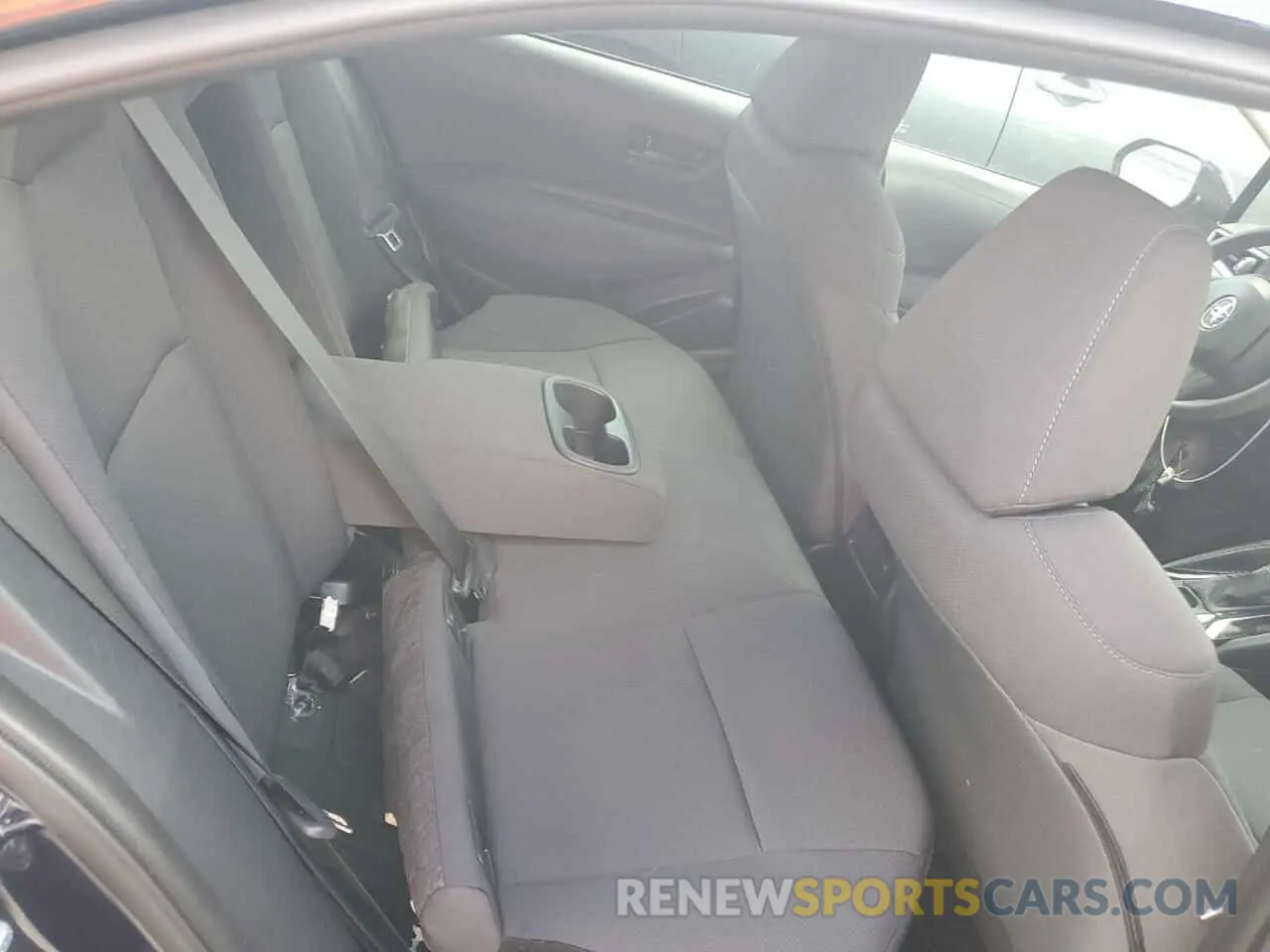 10 fotografías del automóvil dañado 5YFEPMAE5NP327039 TOYOTA COROLLA 2022