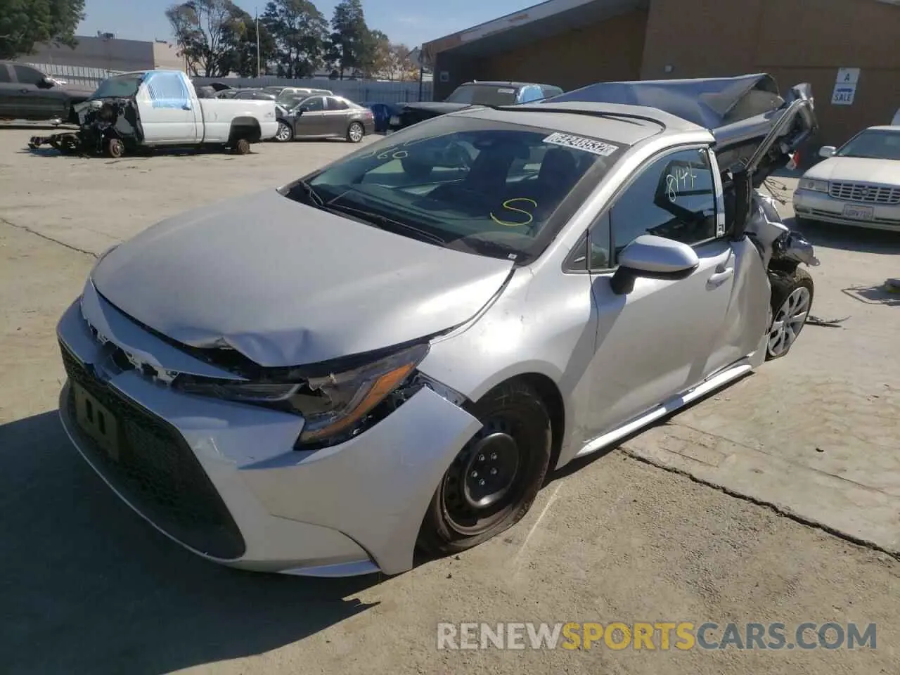 2 fotografías del automóvil dañado 5YFEPMAE5NP327378 TOYOTA COROLLA 2022