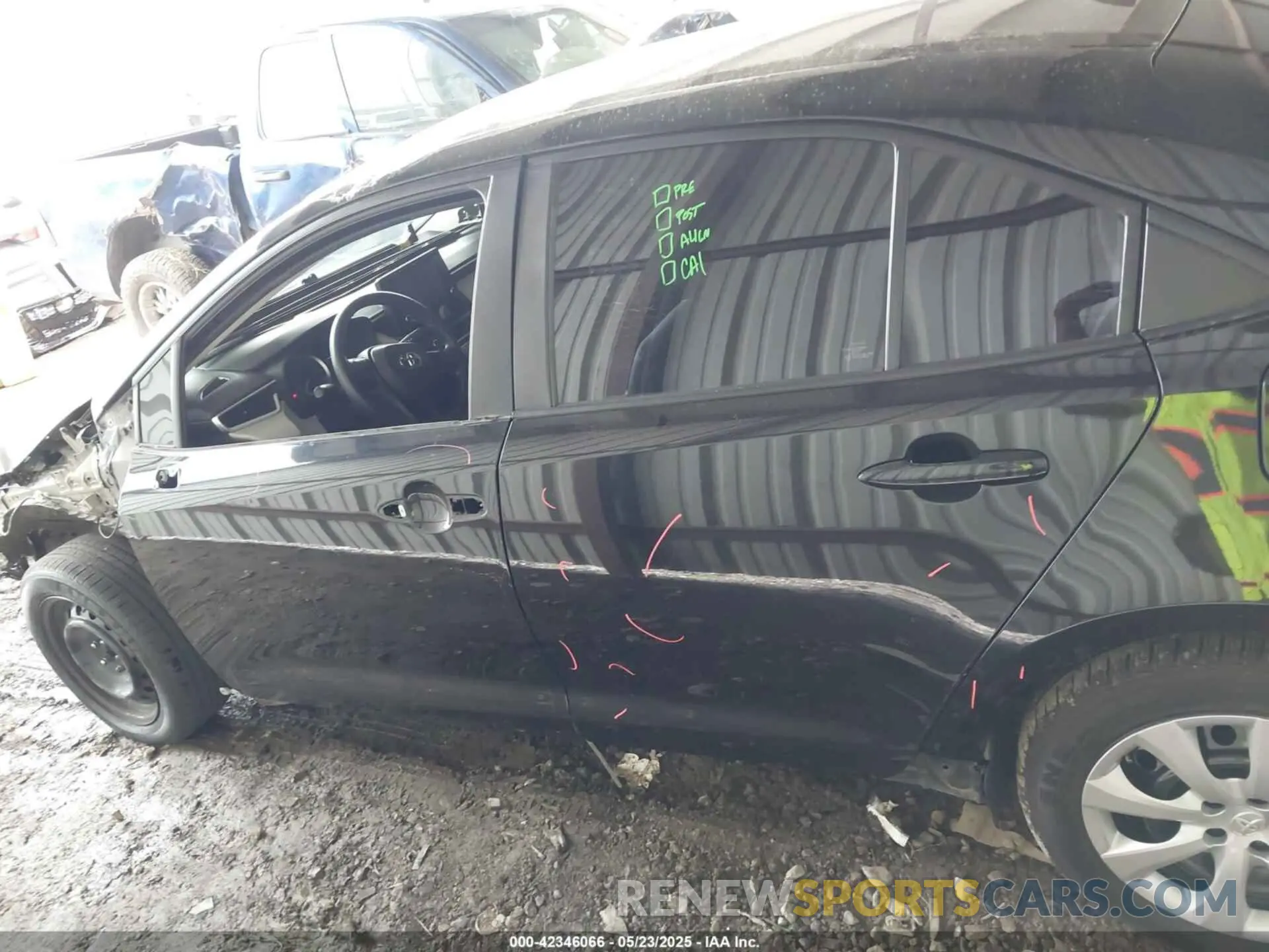 15 fotografías del automóvil dañado 5YFEPMAE5NP330412 TOYOTA COROLLA 2022