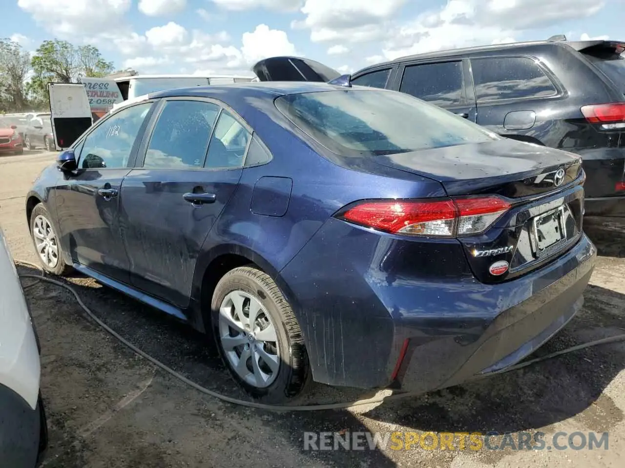 3 fotografías del automóvil dañado 5YFEPMAE5NP337649 TOYOTA COROLLA 2022