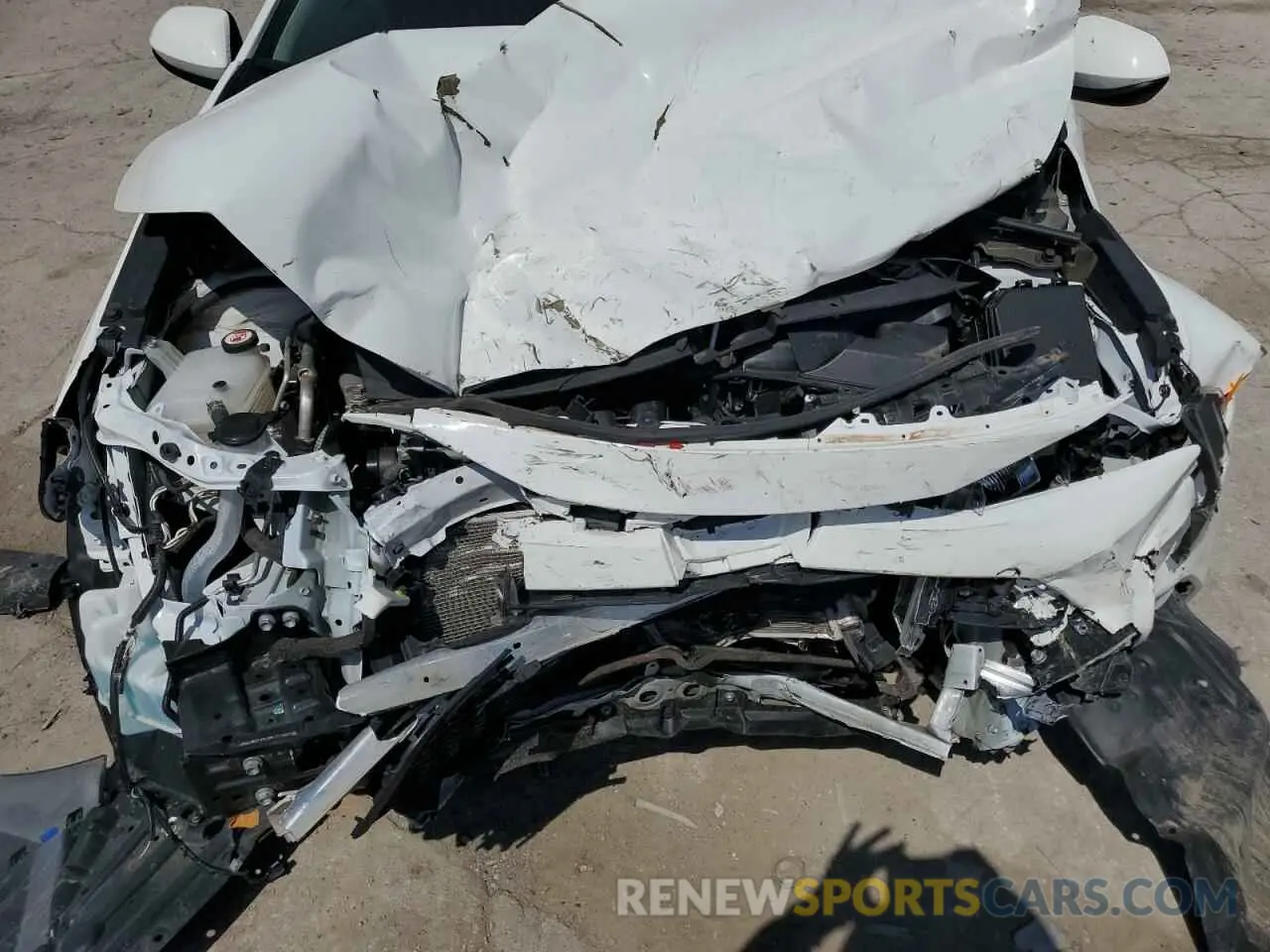 11 fotografías del automóvil dañado 5YFEPMAE5NP360722 TOYOTA COROLLA 2022