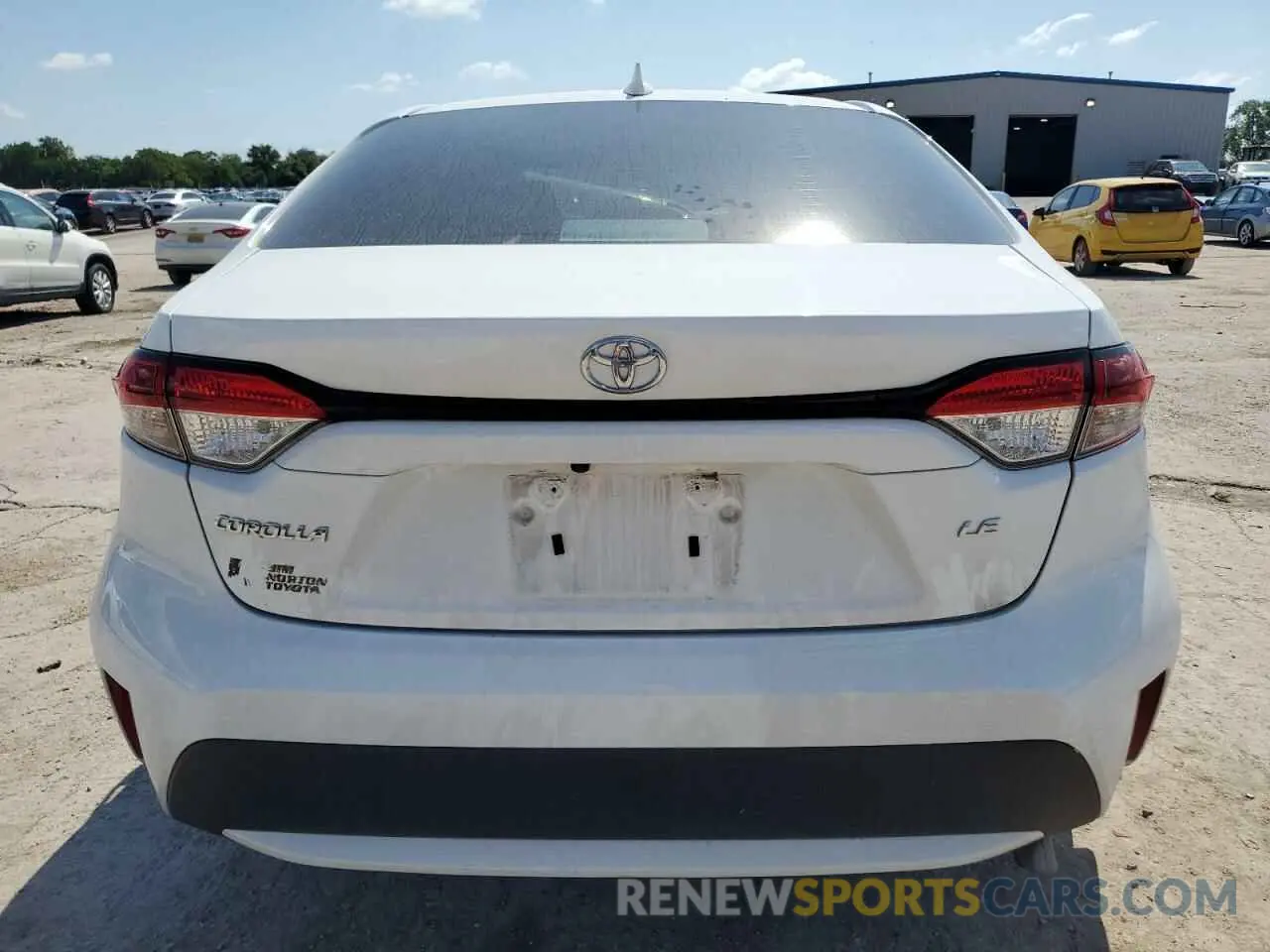 6 fotografías del automóvil dañado 5YFEPMAE5NP360722 TOYOTA COROLLA 2022