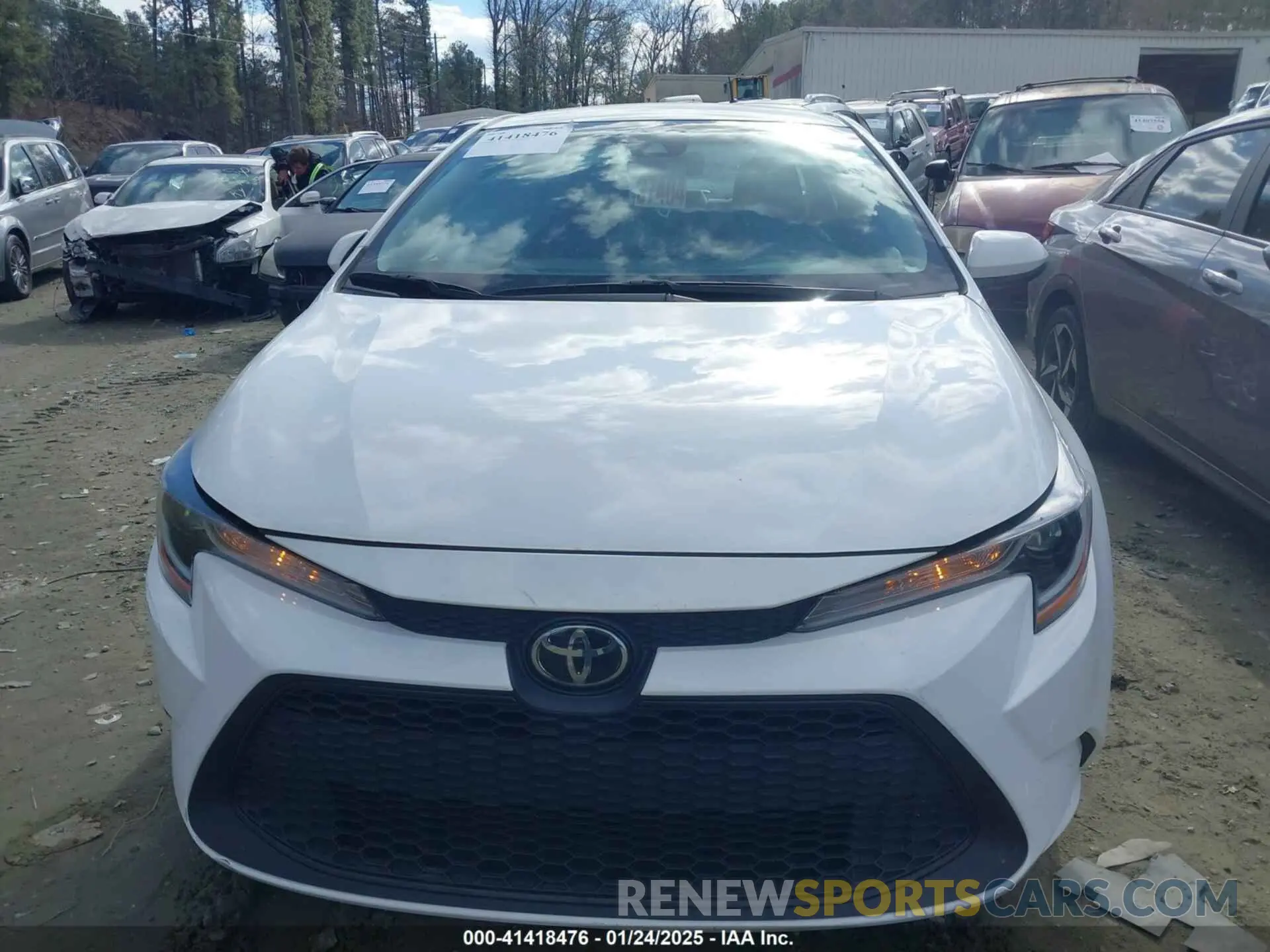 12 fotografías del automóvil dañado 5YFEPMAE5NP360770 TOYOTA COROLLA 2022