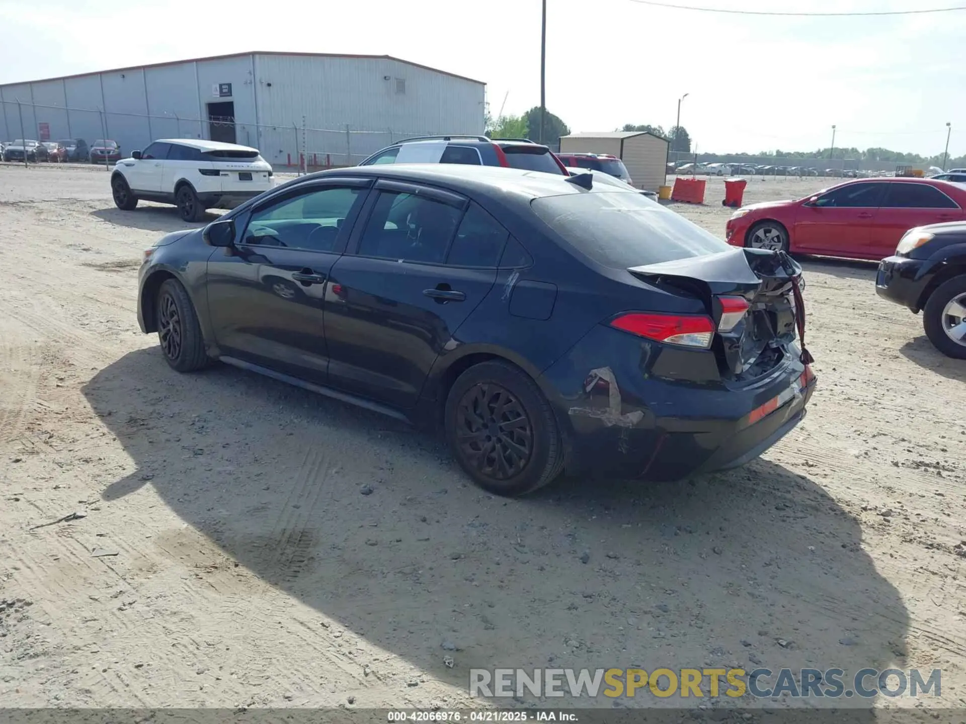3 fotografías del automóvil dañado 5YFEPMAE5NP362745 TOYOTA COROLLA 2022