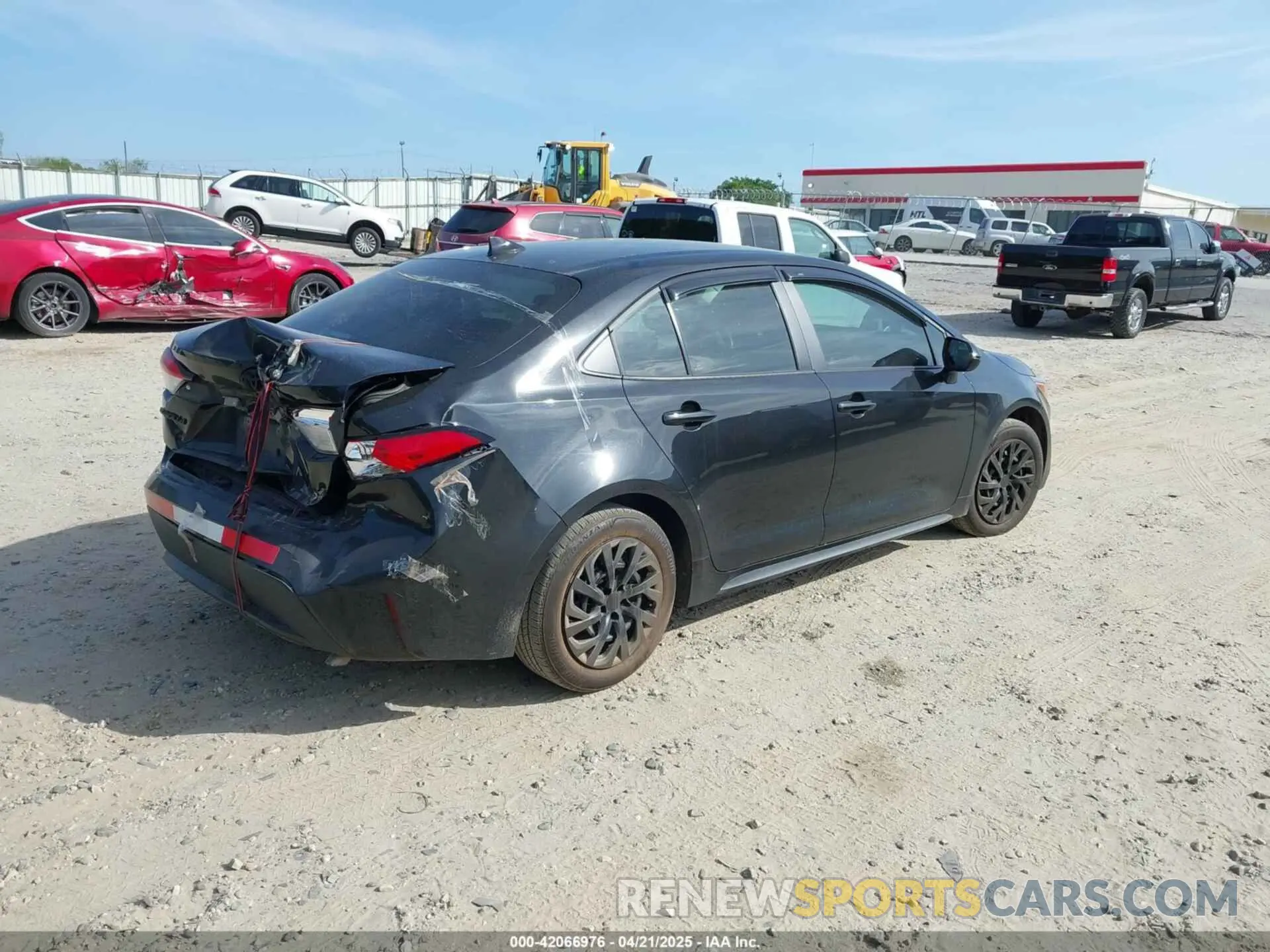 4 fotografías del automóvil dañado 5YFEPMAE5NP362745 TOYOTA COROLLA 2022