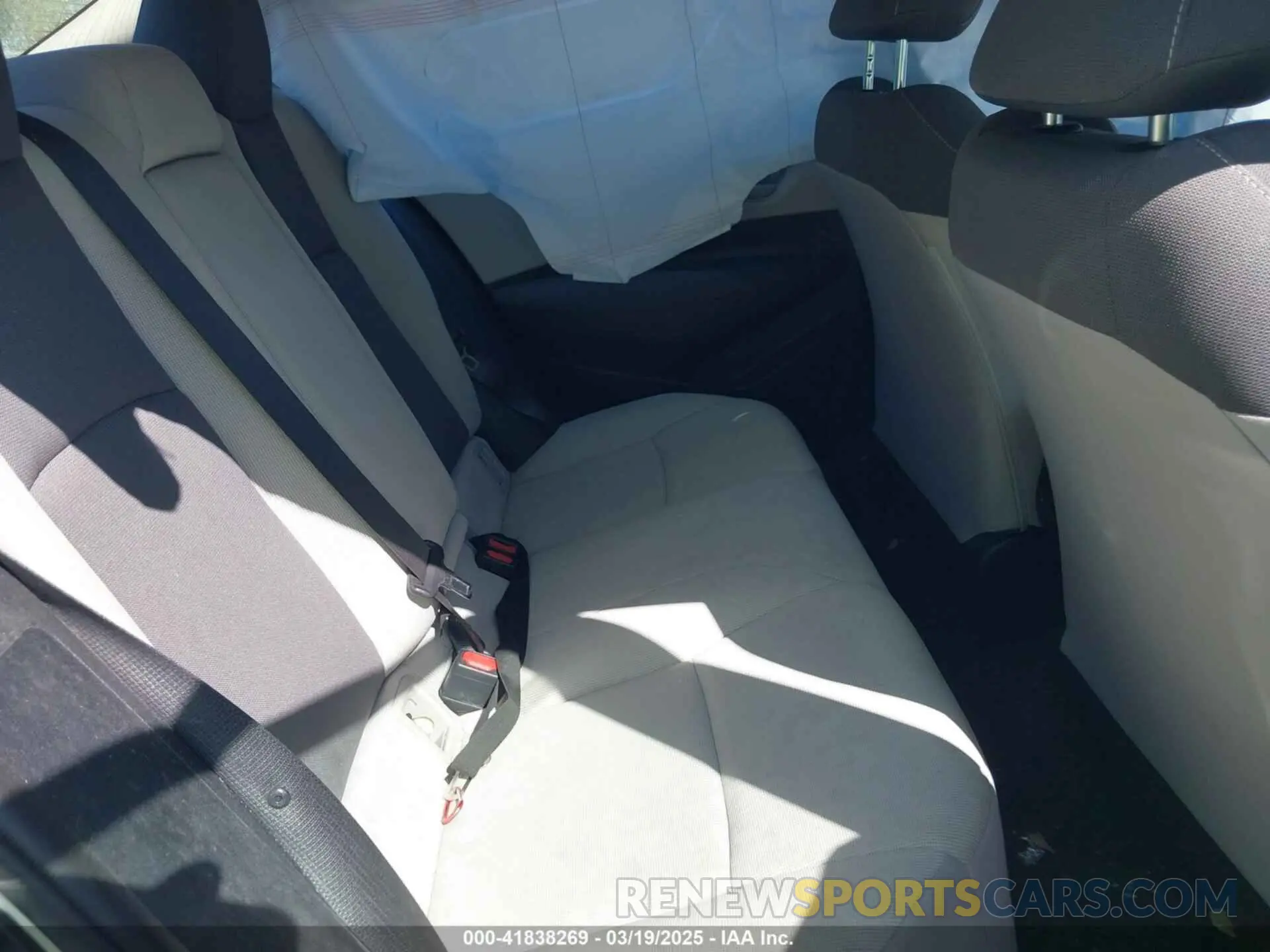 8 fotografías del automóvil dañado 5YFEPMAE5NP370179 TOYOTA COROLLA 2022