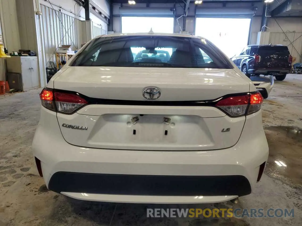 6 fotografías del automóvil dañado 5YFEPMAE5NP381182 TOYOTA COROLLA 2022