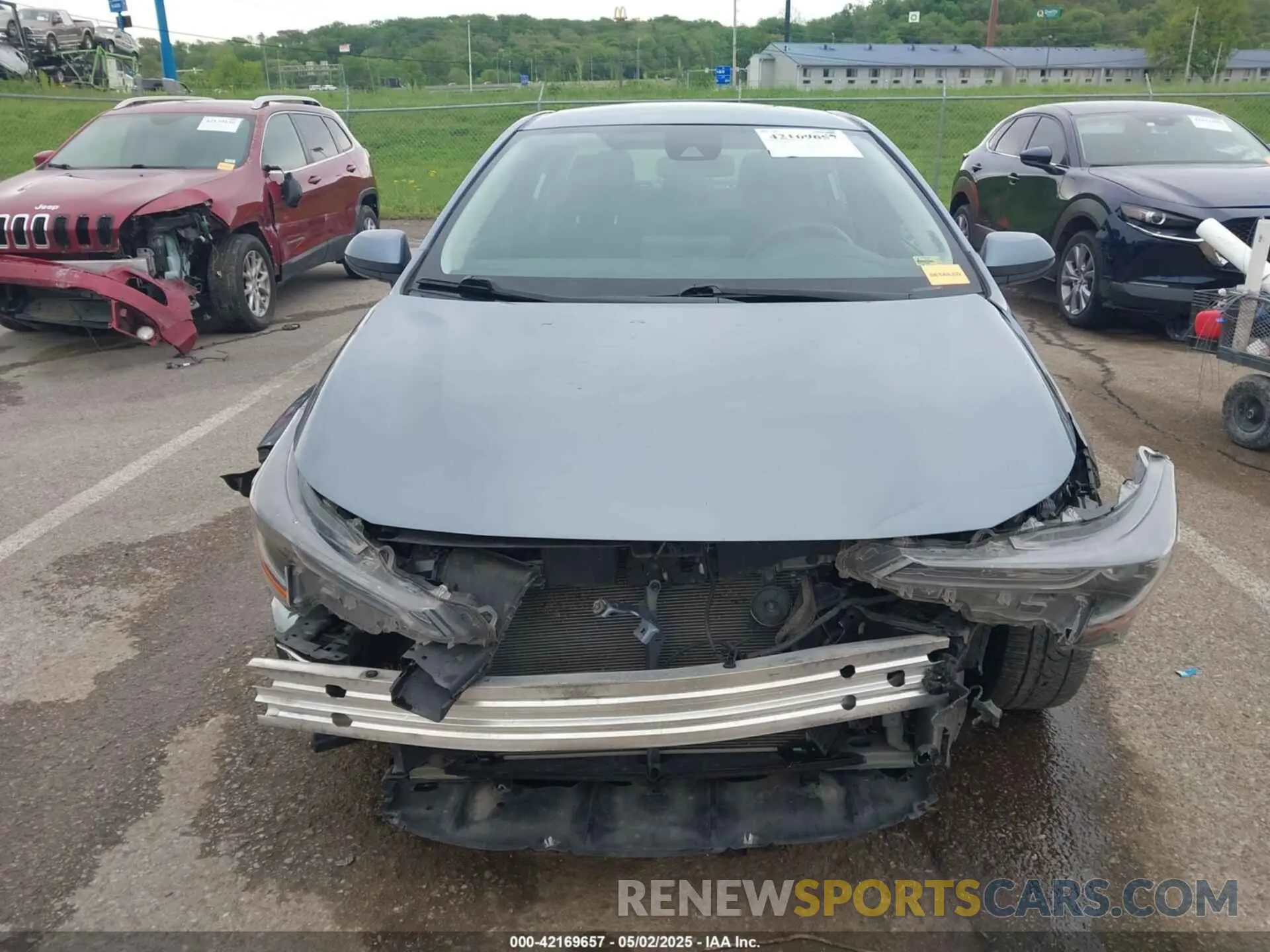 13 fotografías del automóvil dañado 5YFEPMAE6NP272293 TOYOTA COROLLA 2022