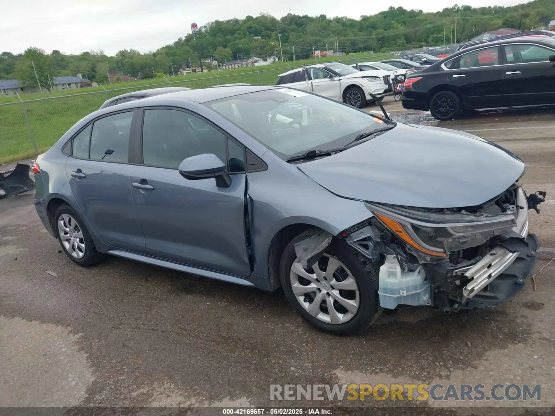 14 fotografías del automóvil dañado 5YFEPMAE6NP272293 TOYOTA COROLLA 2022