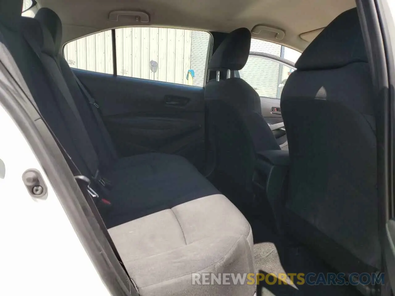 10 fotografías del automóvil dañado 5YFEPMAE6NP272682 TOYOTA COROLLA 2022