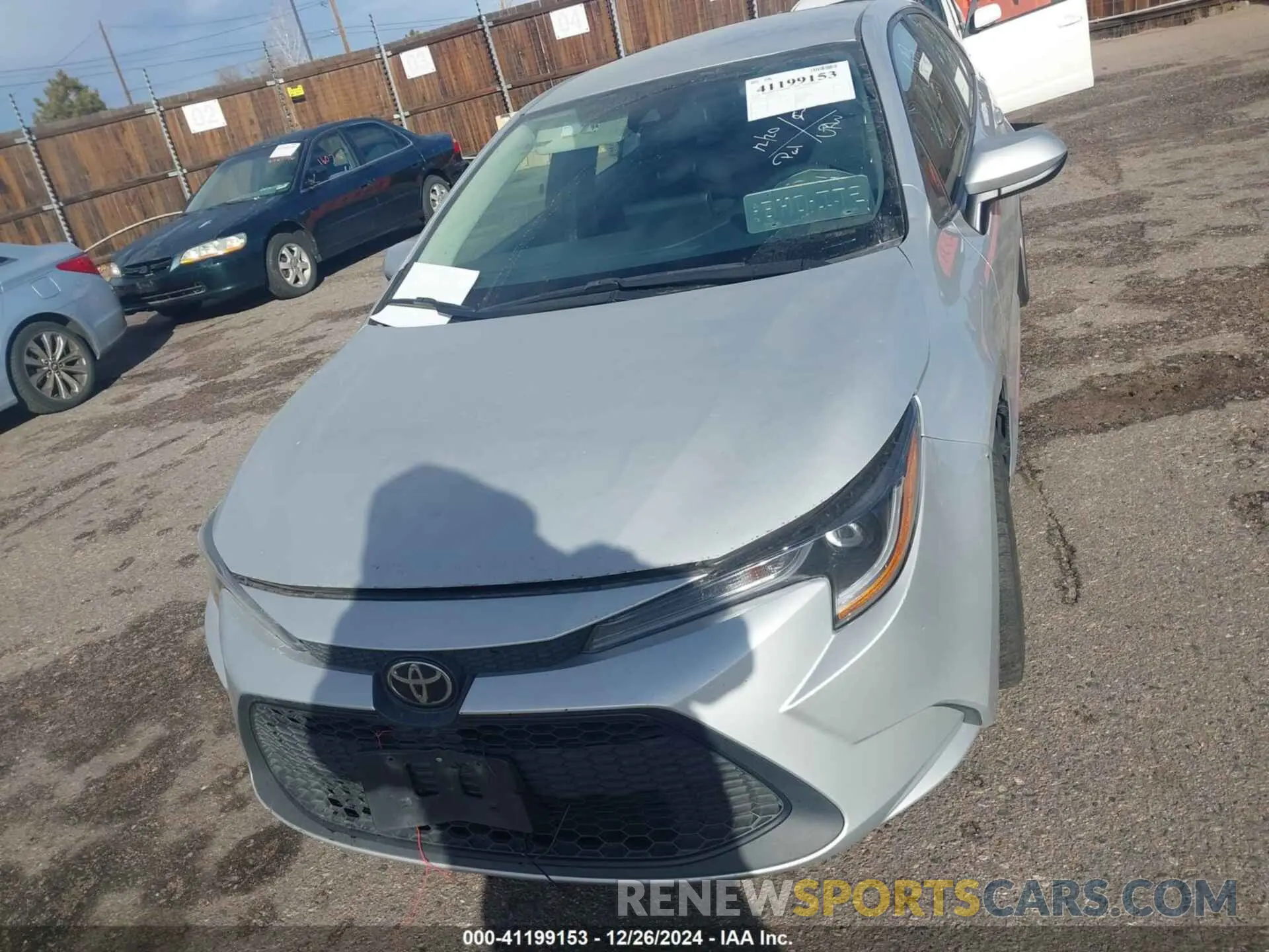 12 fotografías del automóvil dañado 5YFEPMAE6NP273105 TOYOTA COROLLA 2022