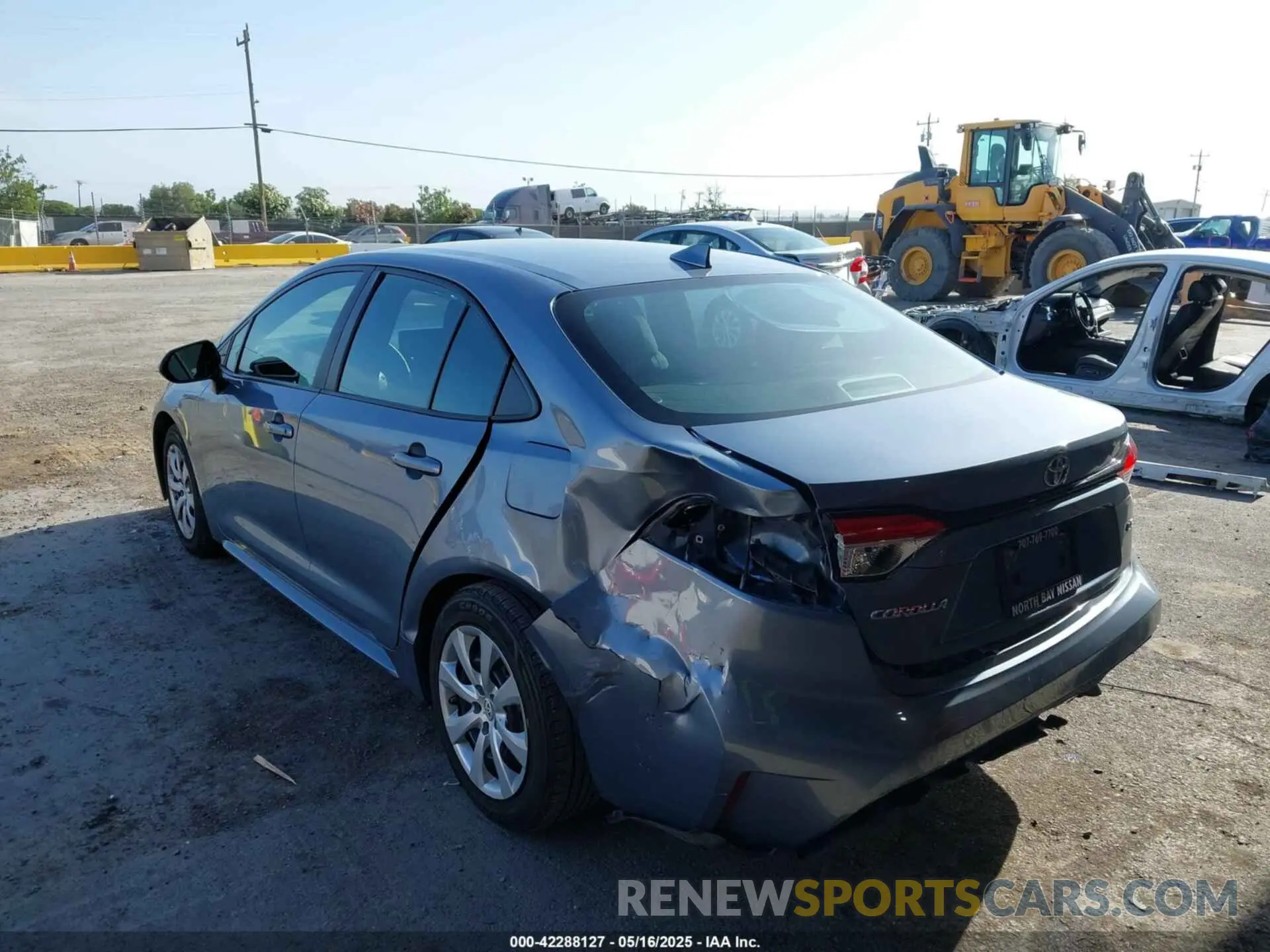 6 fotografías del automóvil dañado 5YFEPMAE6NP279485 TOYOTA COROLLA 2022