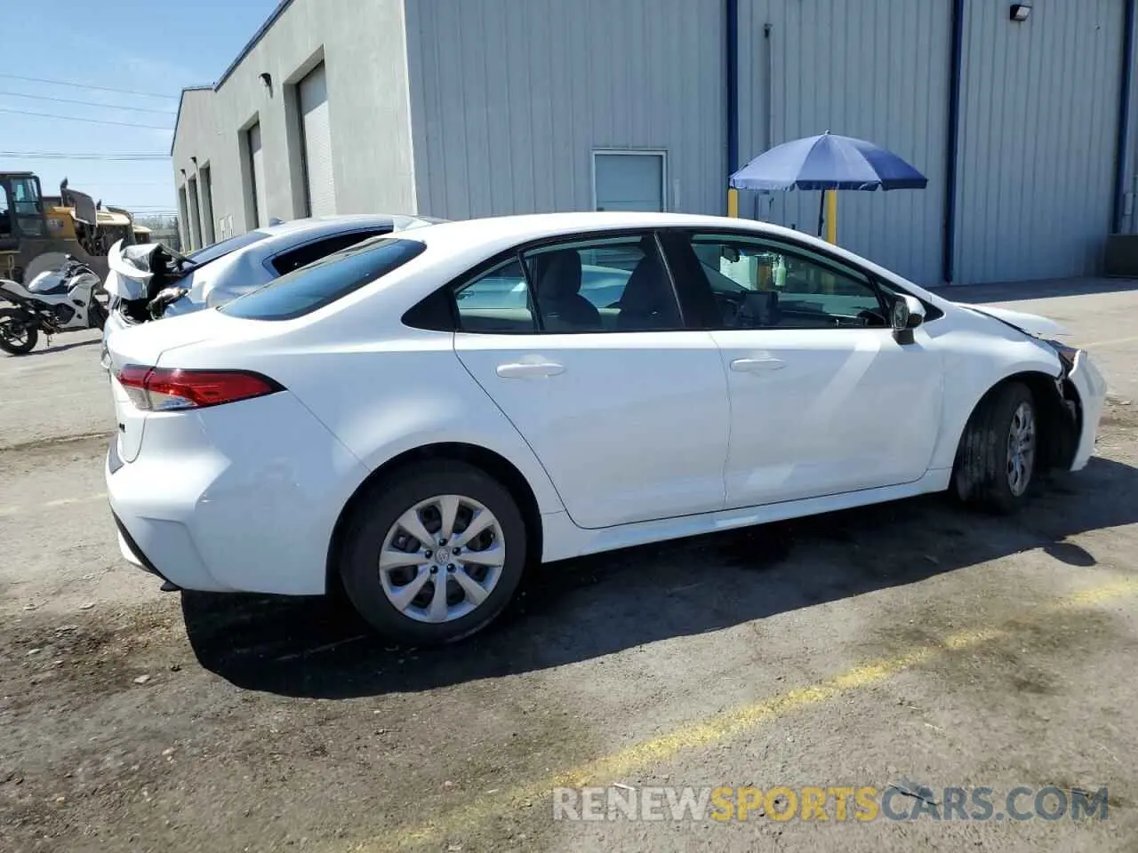 3 fotografías del automóvil dañado 5YFEPMAE6NP295542 TOYOTA COROLLA 2022