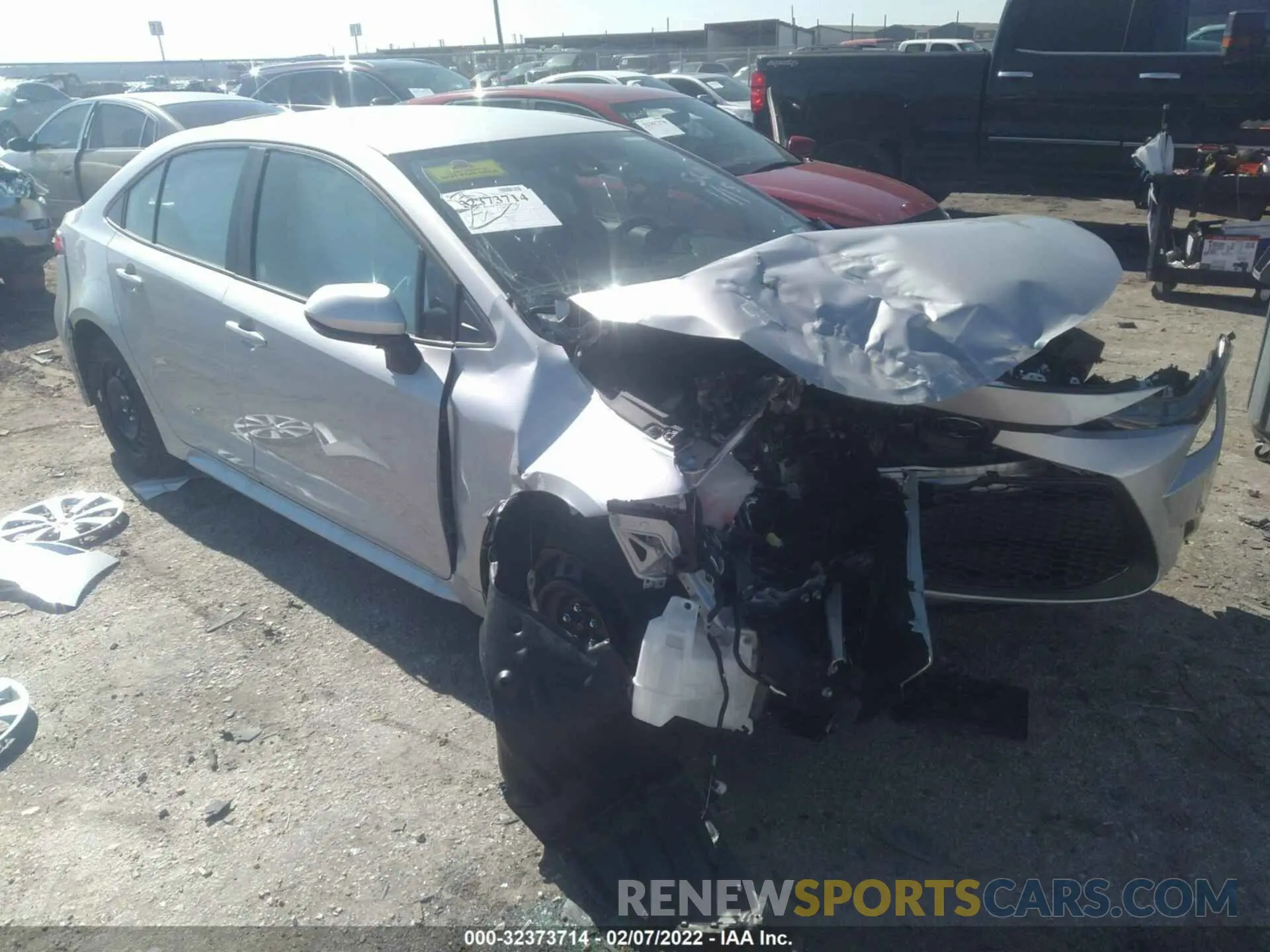 1 fotografías del automóvil dañado 5YFEPMAE6NP296092 TOYOTA COROLLA 2022