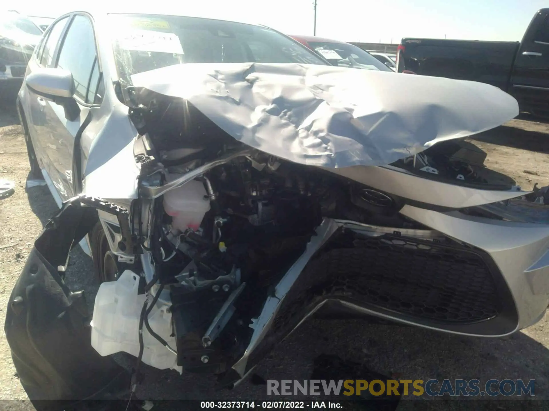 6 fotografías del automóvil dañado 5YFEPMAE6NP296092 TOYOTA COROLLA 2022