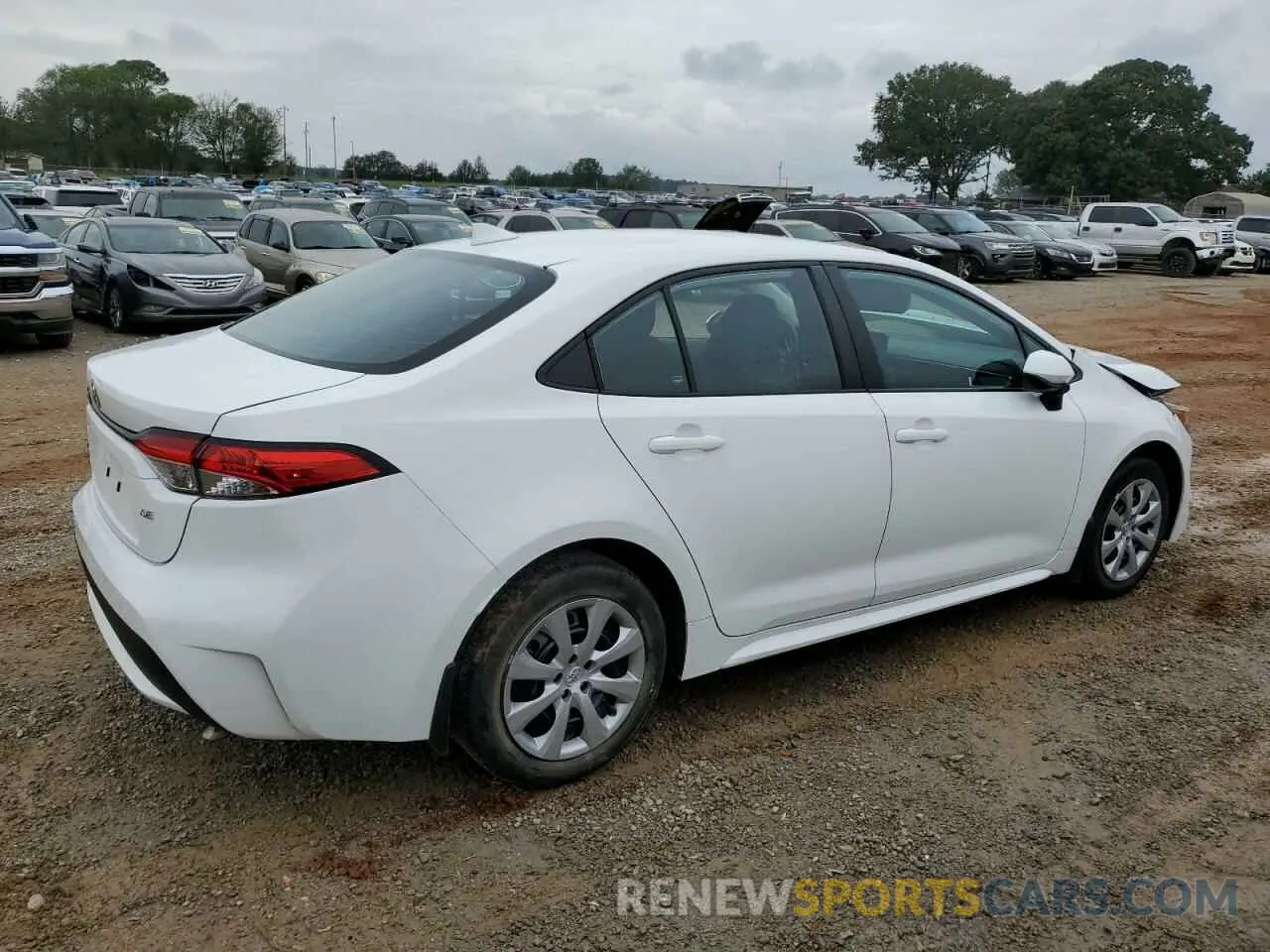 3 fotografías del automóvil dañado 5YFEPMAE6NP306569 TOYOTA COROLLA 2022