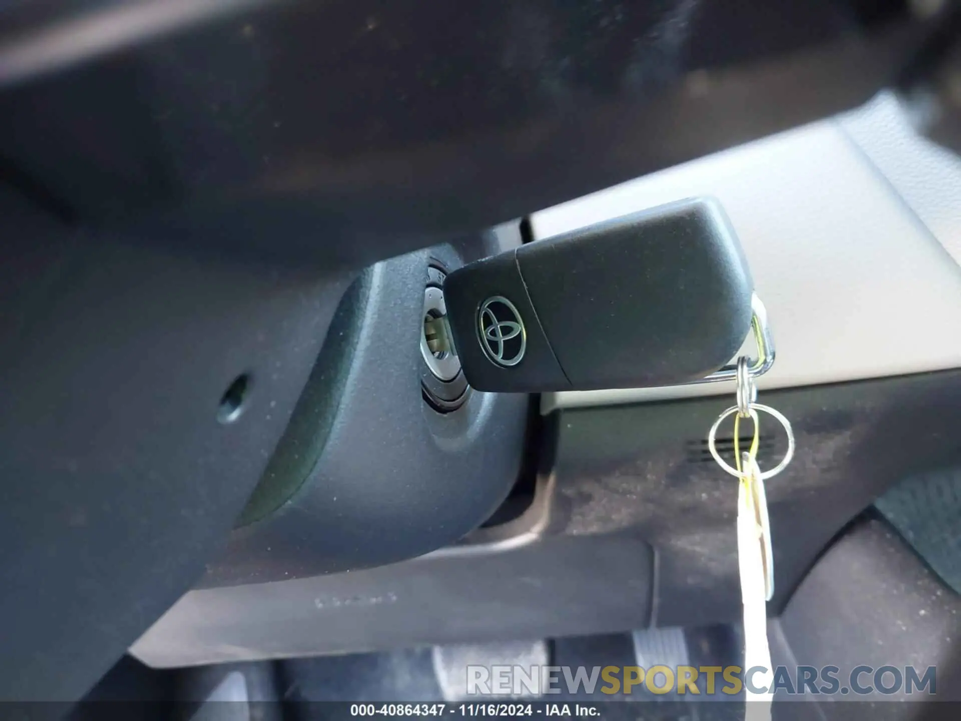 11 fotografías del automóvil dañado 5YFEPMAE6NP308547 TOYOTA COROLLA 2022