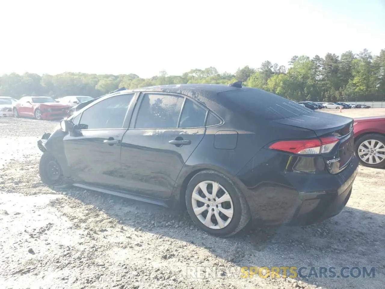 2 fotografías del automóvil dañado 5YFEPMAE6NP313117 TOYOTA COROLLA 2022