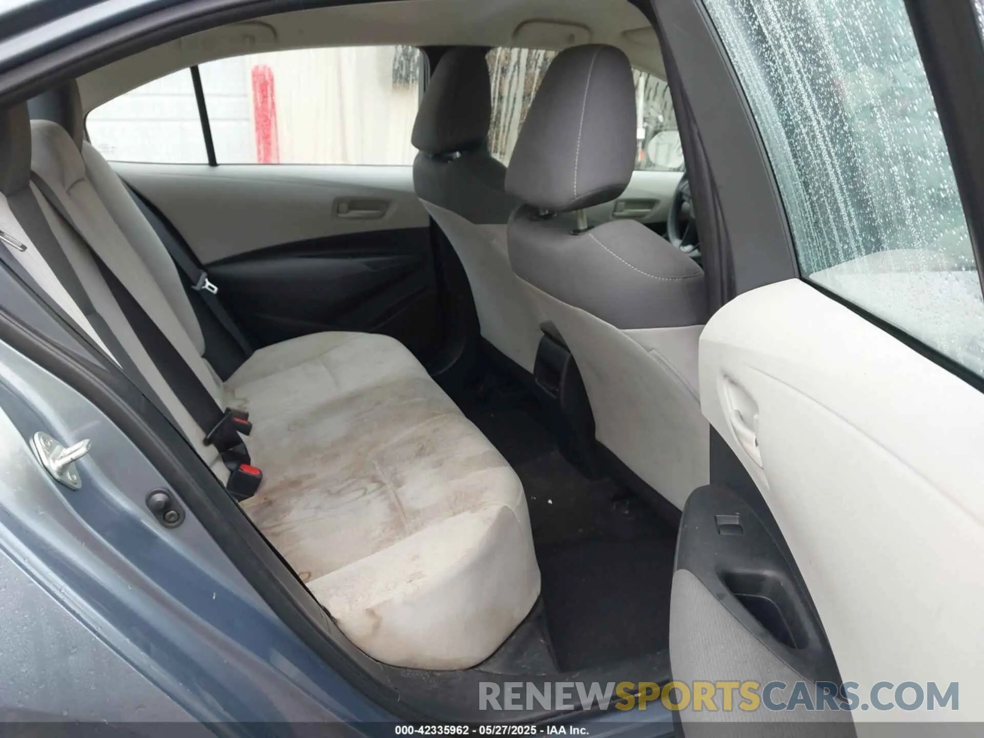 8 fotografías del automóvil dañado 5YFEPMAE6NP325283 TOYOTA COROLLA 2022