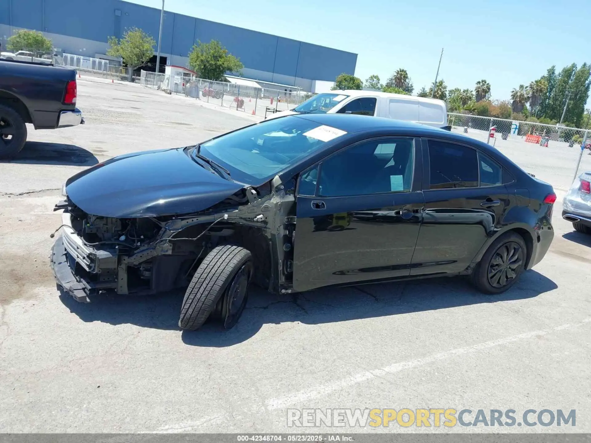 15 fotografías del automóvil dañado 5YFEPMAE6NP327387 TOYOTA COROLLA 2022