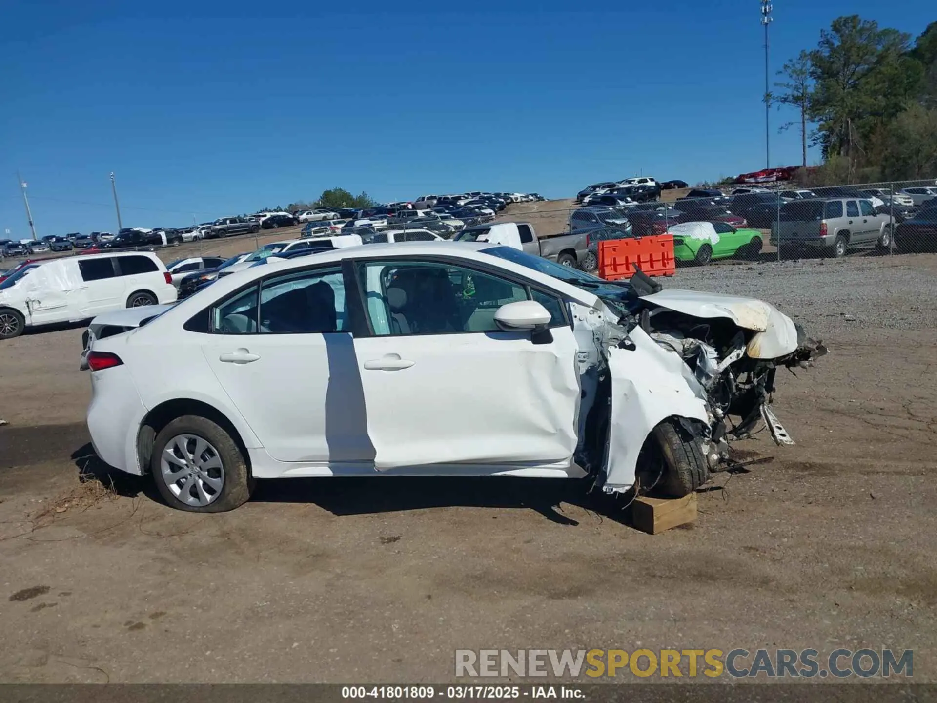 14 fotografías del automóvil dañado 5YFEPMAE6NP328636 TOYOTA COROLLA 2022