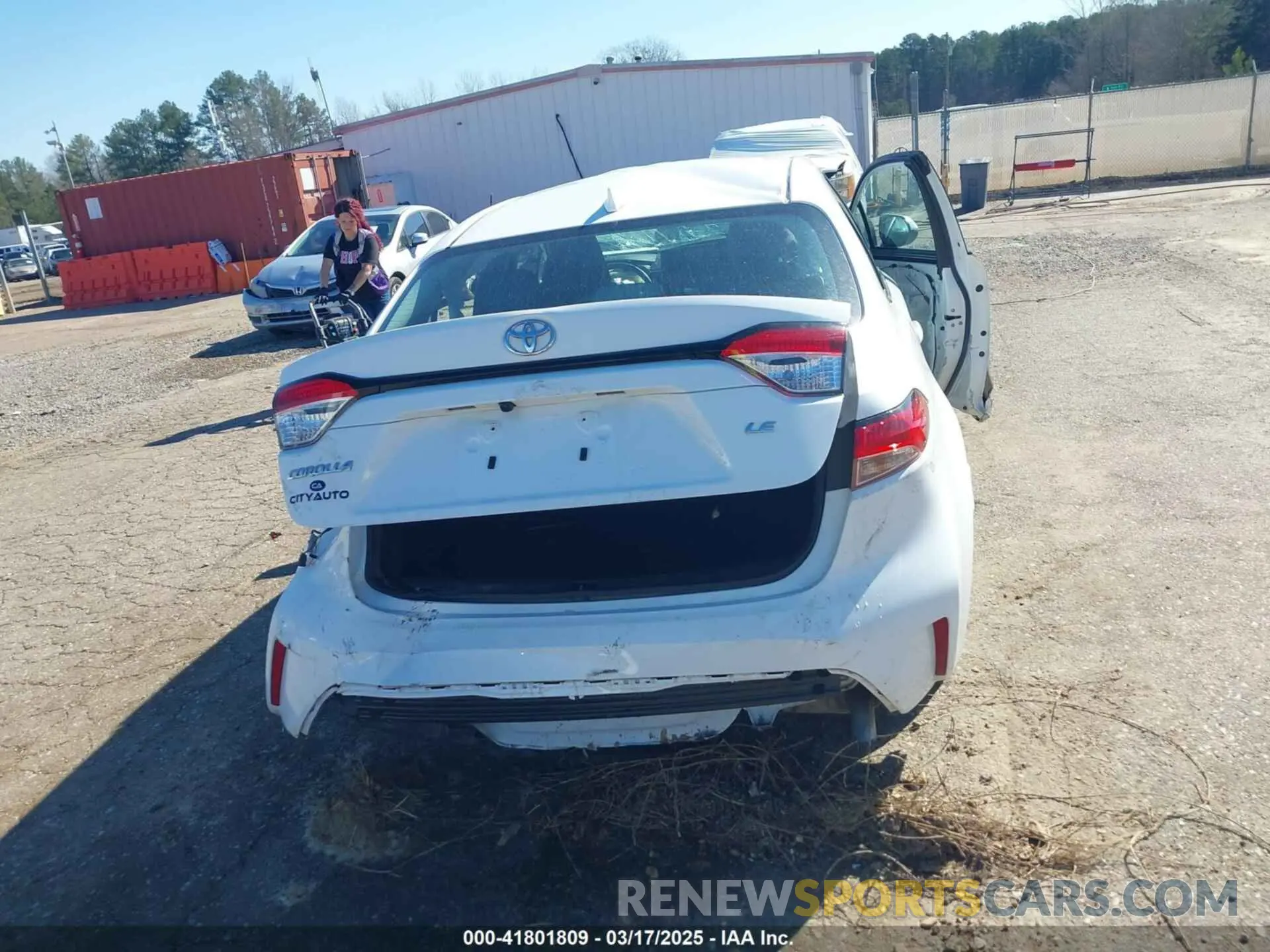 19 fotografías del automóvil dañado 5YFEPMAE6NP328636 TOYOTA COROLLA 2022