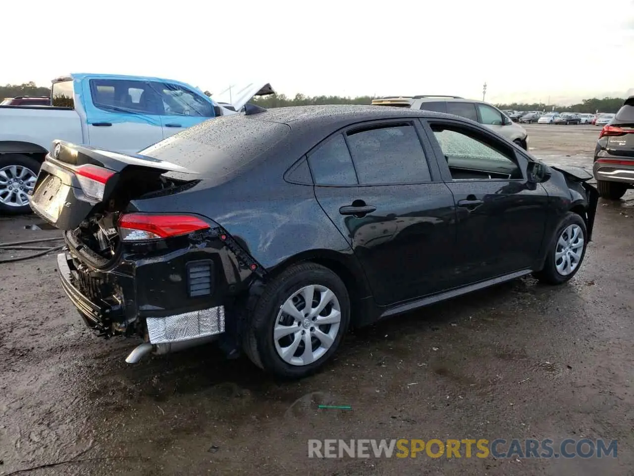 3 fotografías del automóvil dañado 5YFEPMAE6NP333772 TOYOTA COROLLA 2022