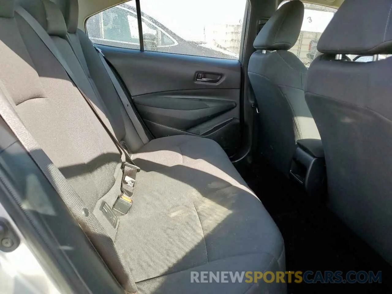 10 fotografías del automóvil dañado 5YFEPMAE6NP369252 TOYOTA COROLLA 2022