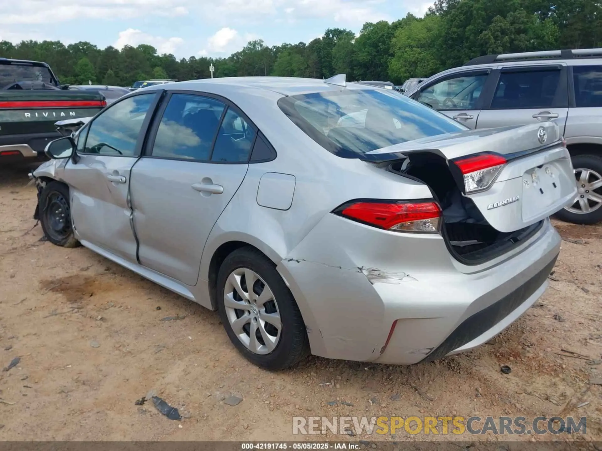 3 fotografías del automóvil dañado 5YFEPMAE6NP370739 TOYOTA COROLLA 2022