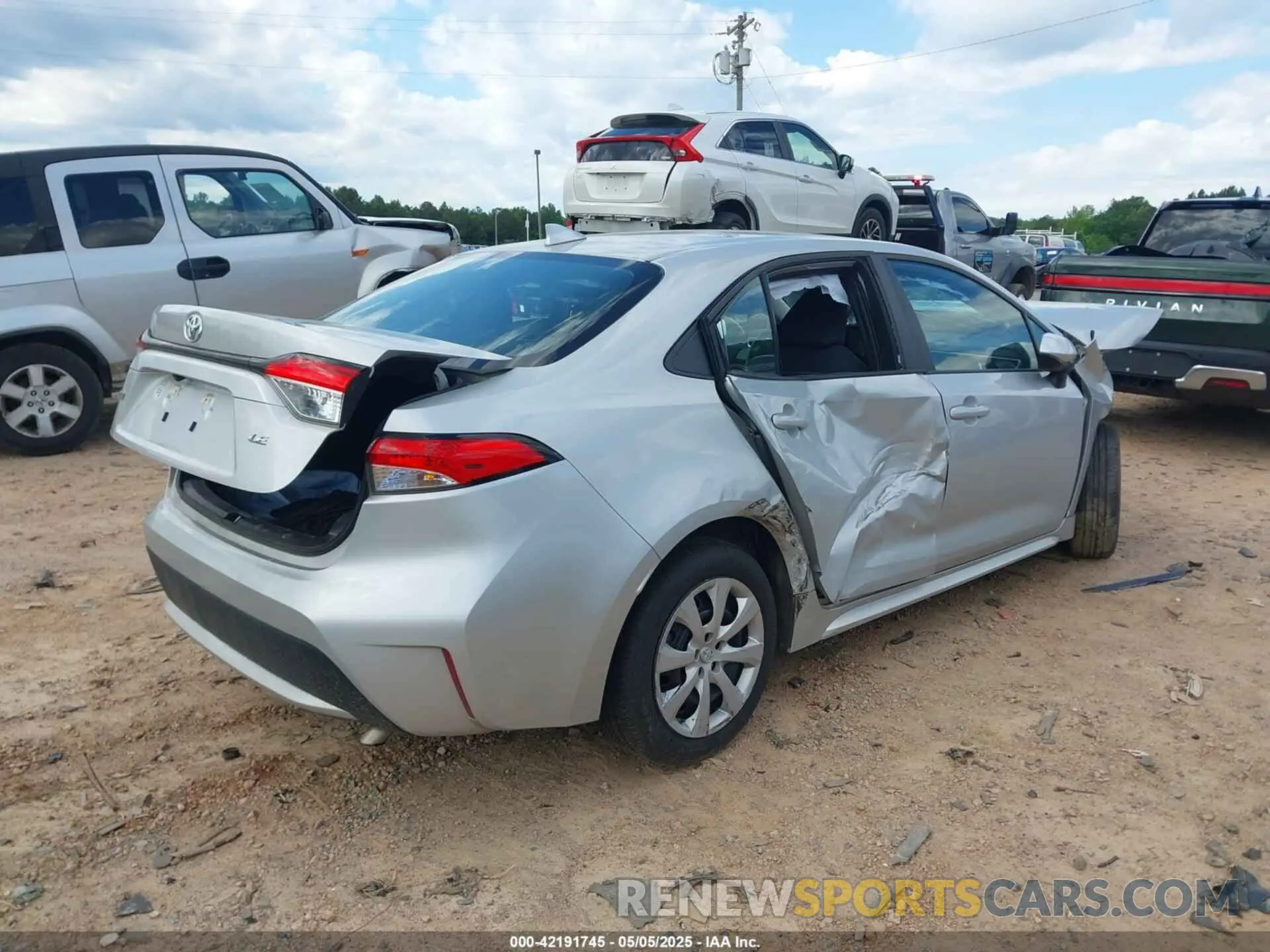 4 fotografías del automóvil dañado 5YFEPMAE6NP370739 TOYOTA COROLLA 2022