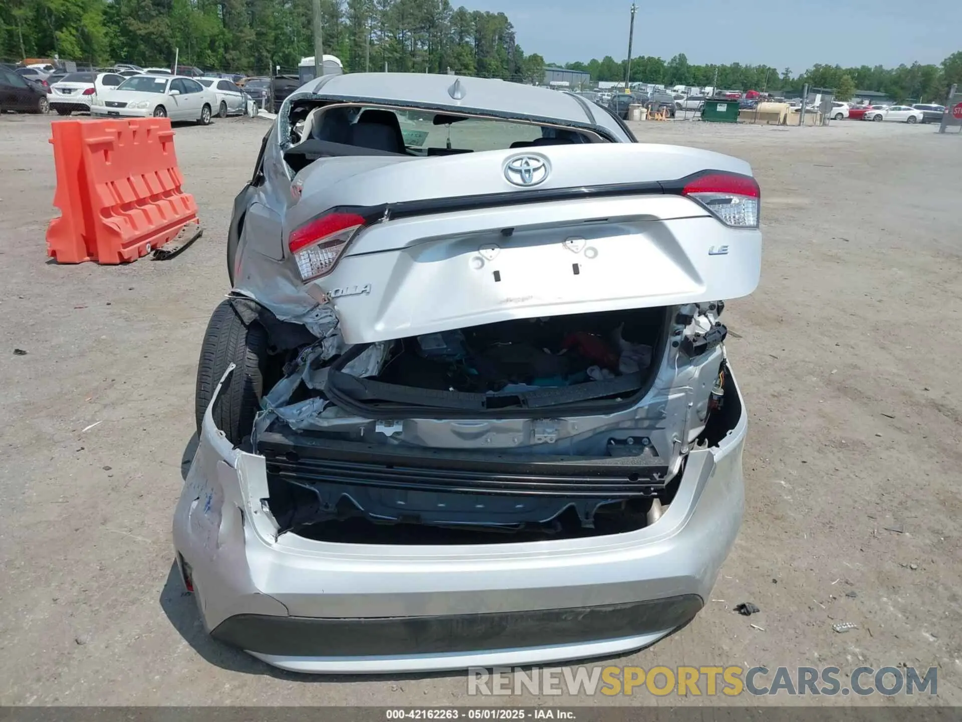 15 fotografías del automóvil dañado 5YFEPMAE7NP279625 TOYOTA COROLLA 2022