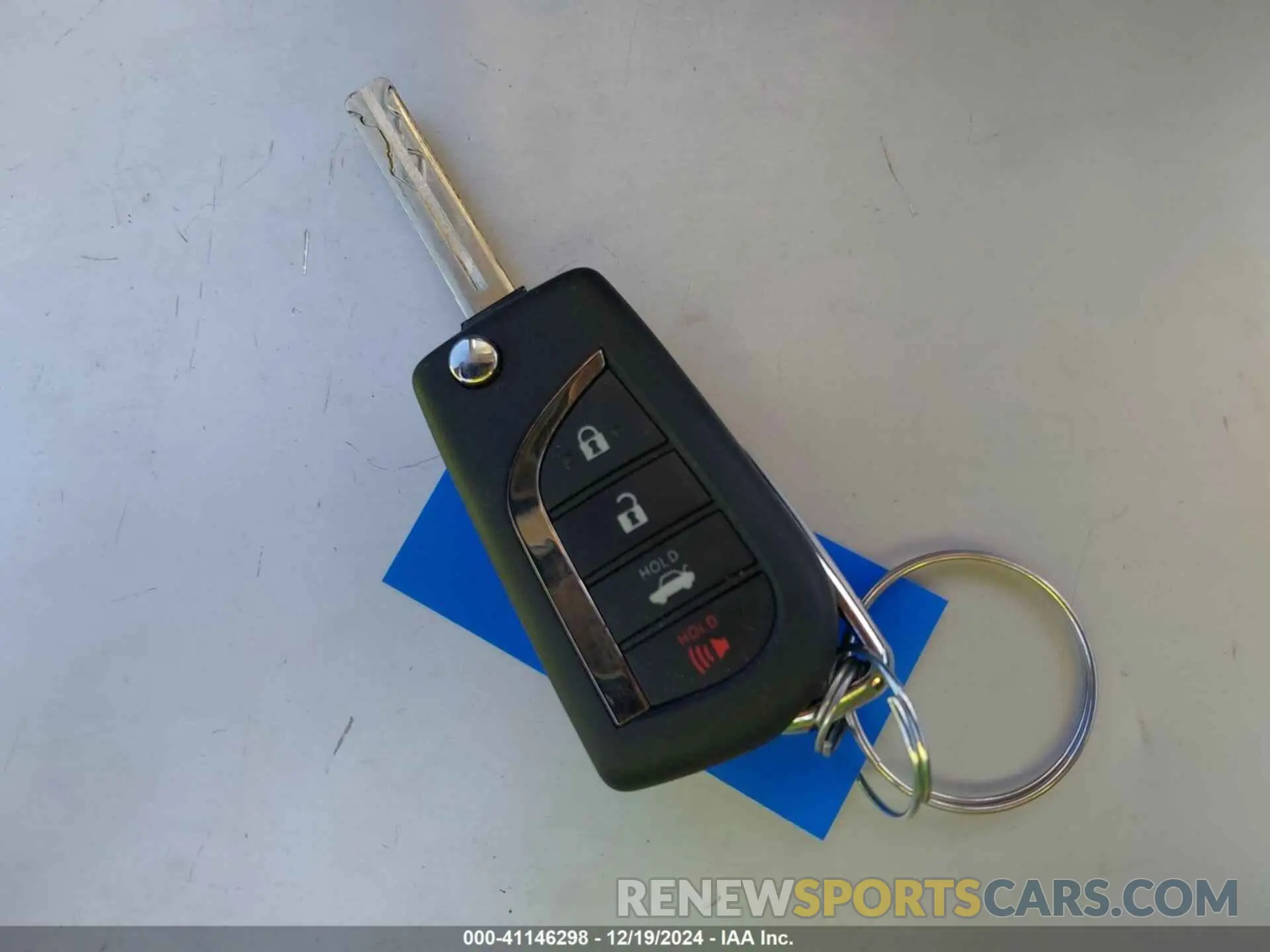 11 fotografías del automóvil dañado 5YFEPMAE7NP280418 TOYOTA COROLLA 2022