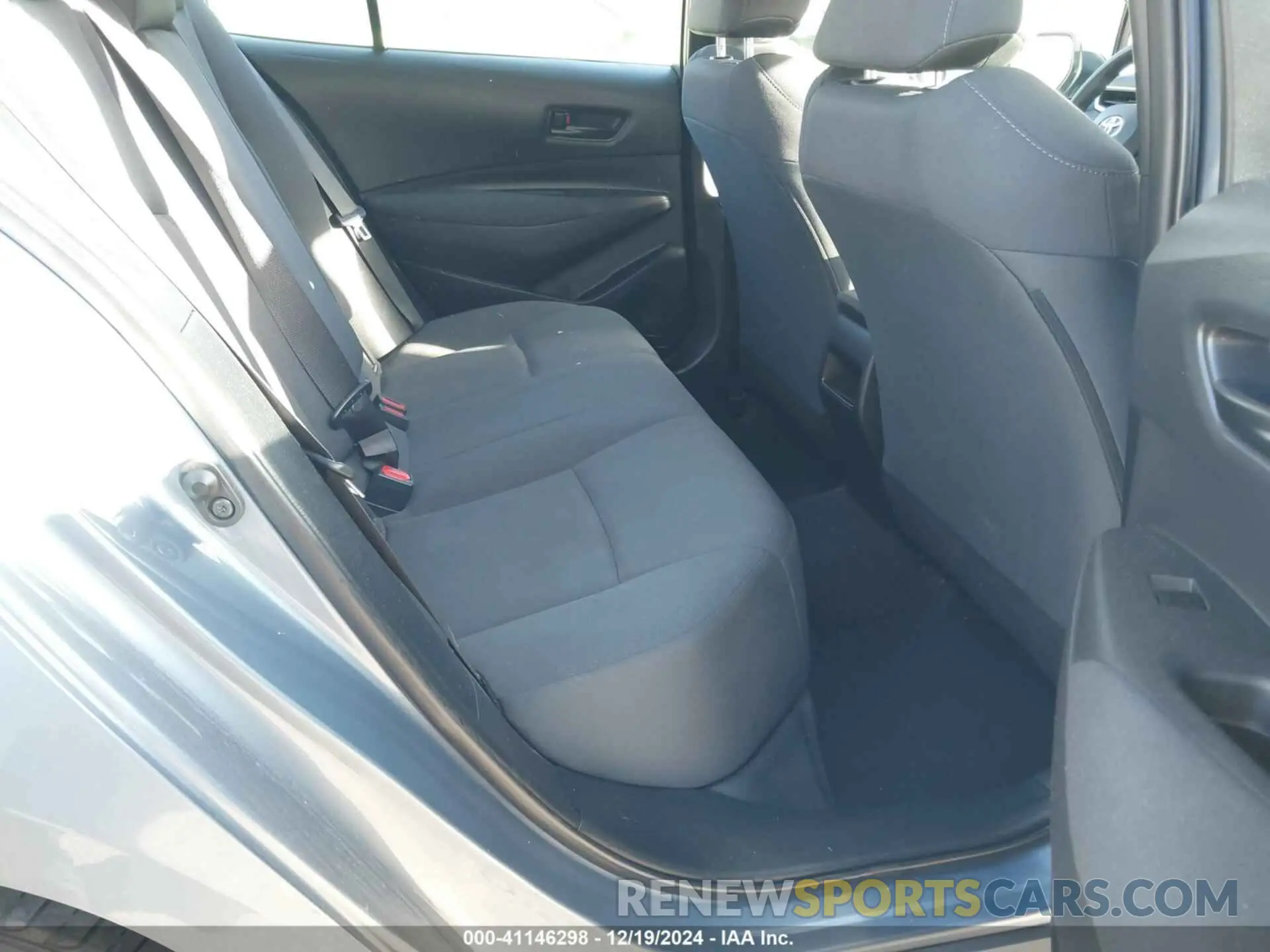 8 fotografías del automóvil dañado 5YFEPMAE7NP280418 TOYOTA COROLLA 2022