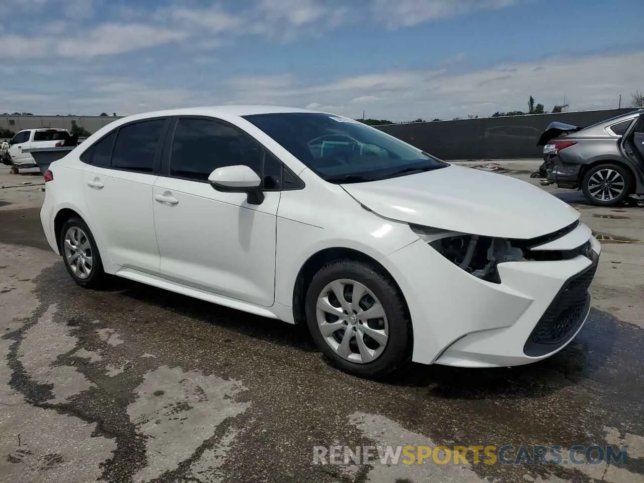 4 fotografías del automóvil dañado 5YFEPMAE7NP284050 TOYOTA COROLLA 2022
