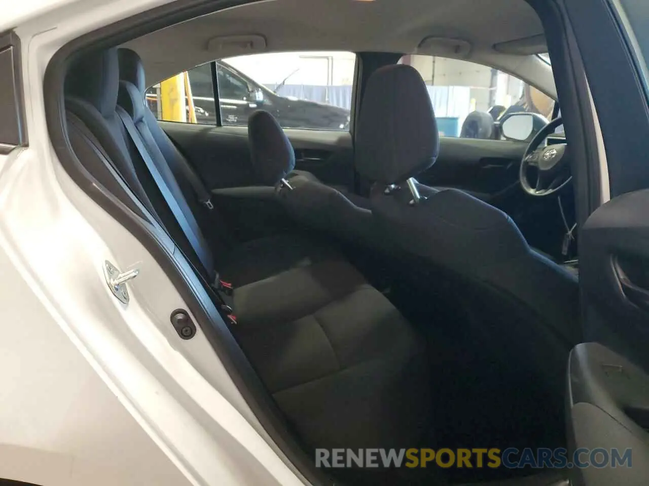 10 fotografías del automóvil dañado 5YFEPMAE7NP285649 TOYOTA COROLLA 2022