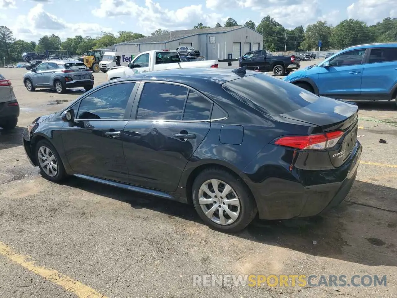 2 fotografías del automóvil dañado 5YFEPMAE7NP290009 TOYOTA COROLLA 2022