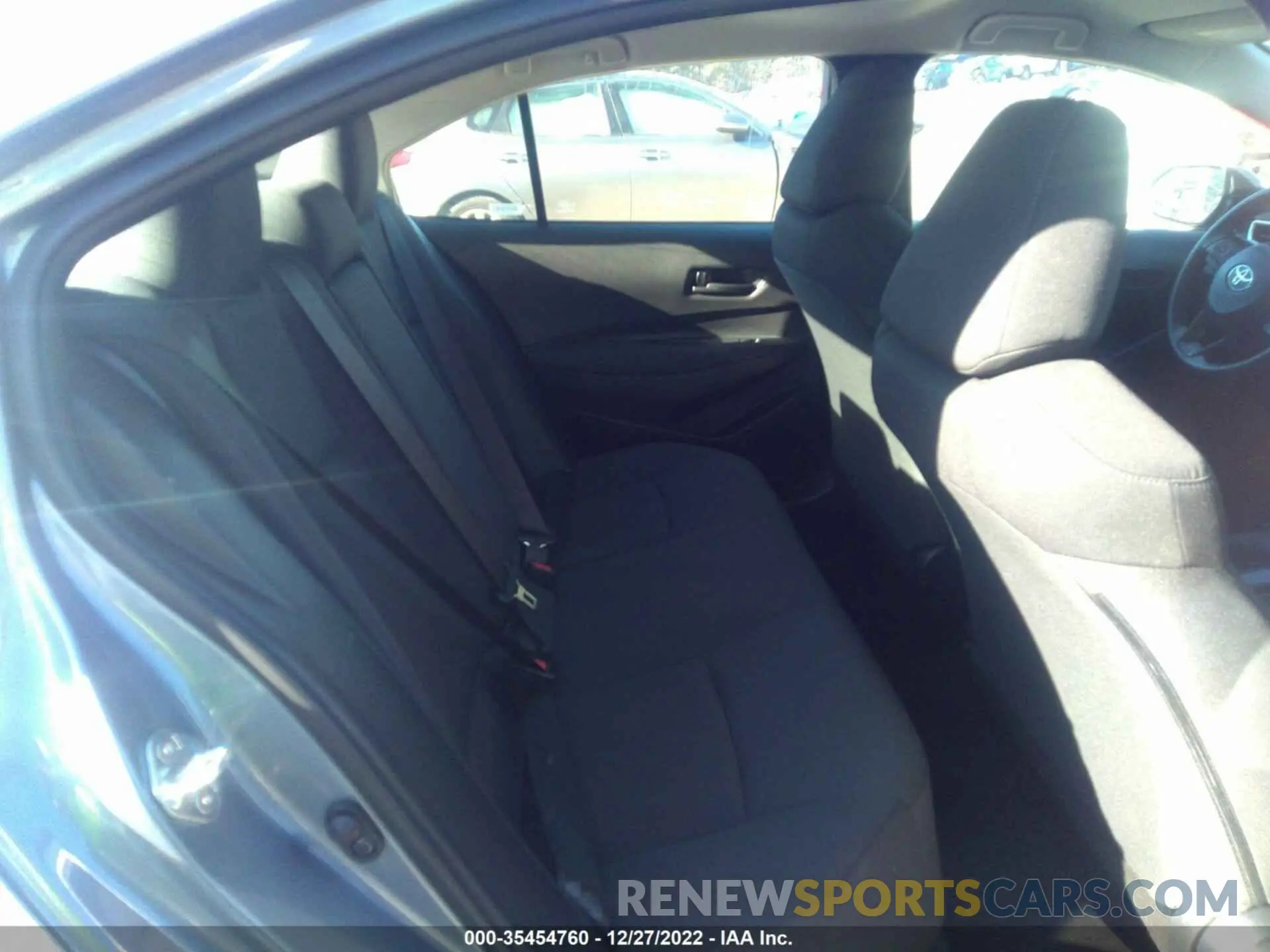 8 fotografías del automóvil dañado 5YFEPMAE7NP302482 TOYOTA COROLLA 2022