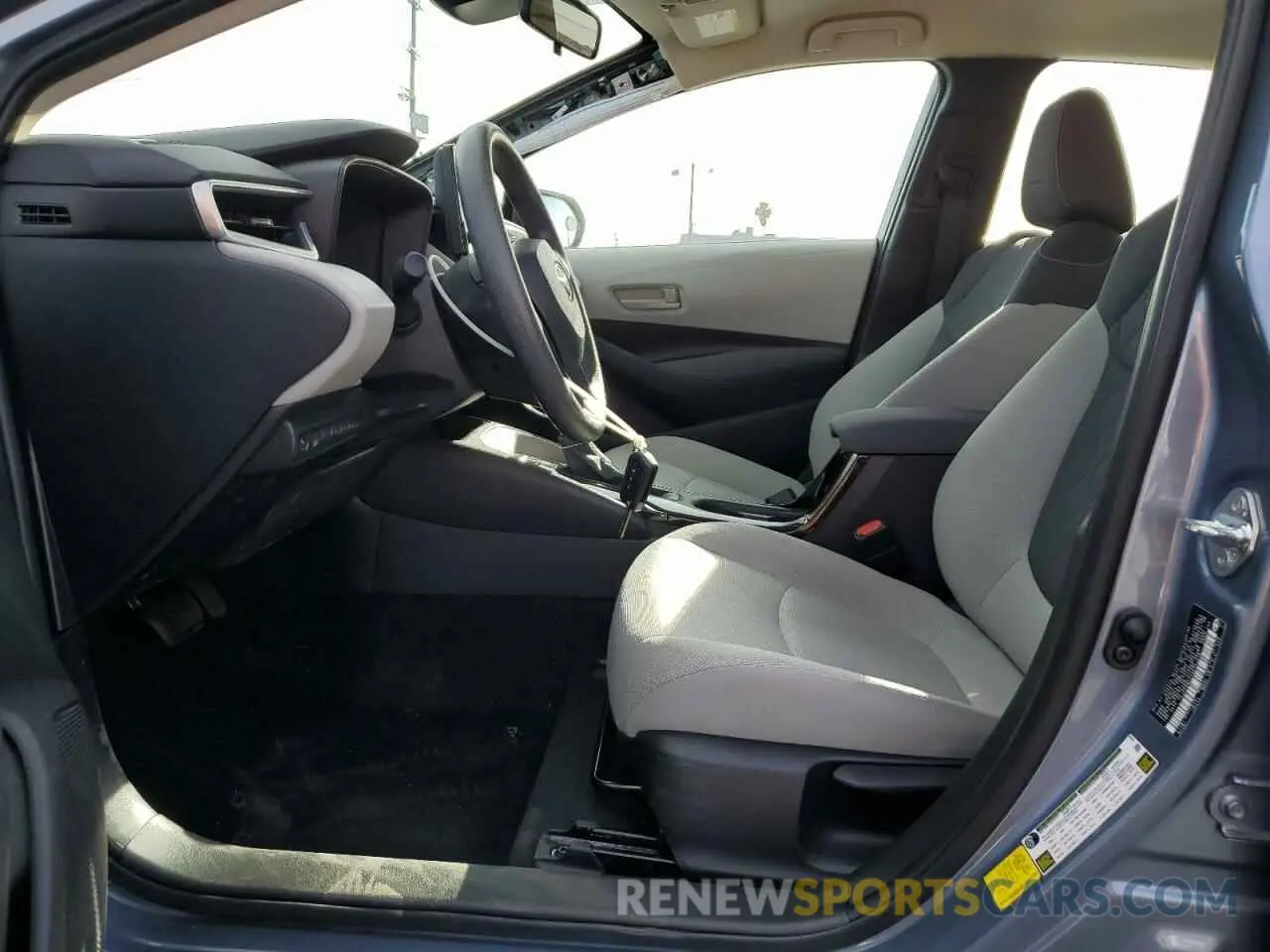 7 fotografías del automóvil dañado 5YFEPMAE7NP303616 TOYOTA COROLLA 2022