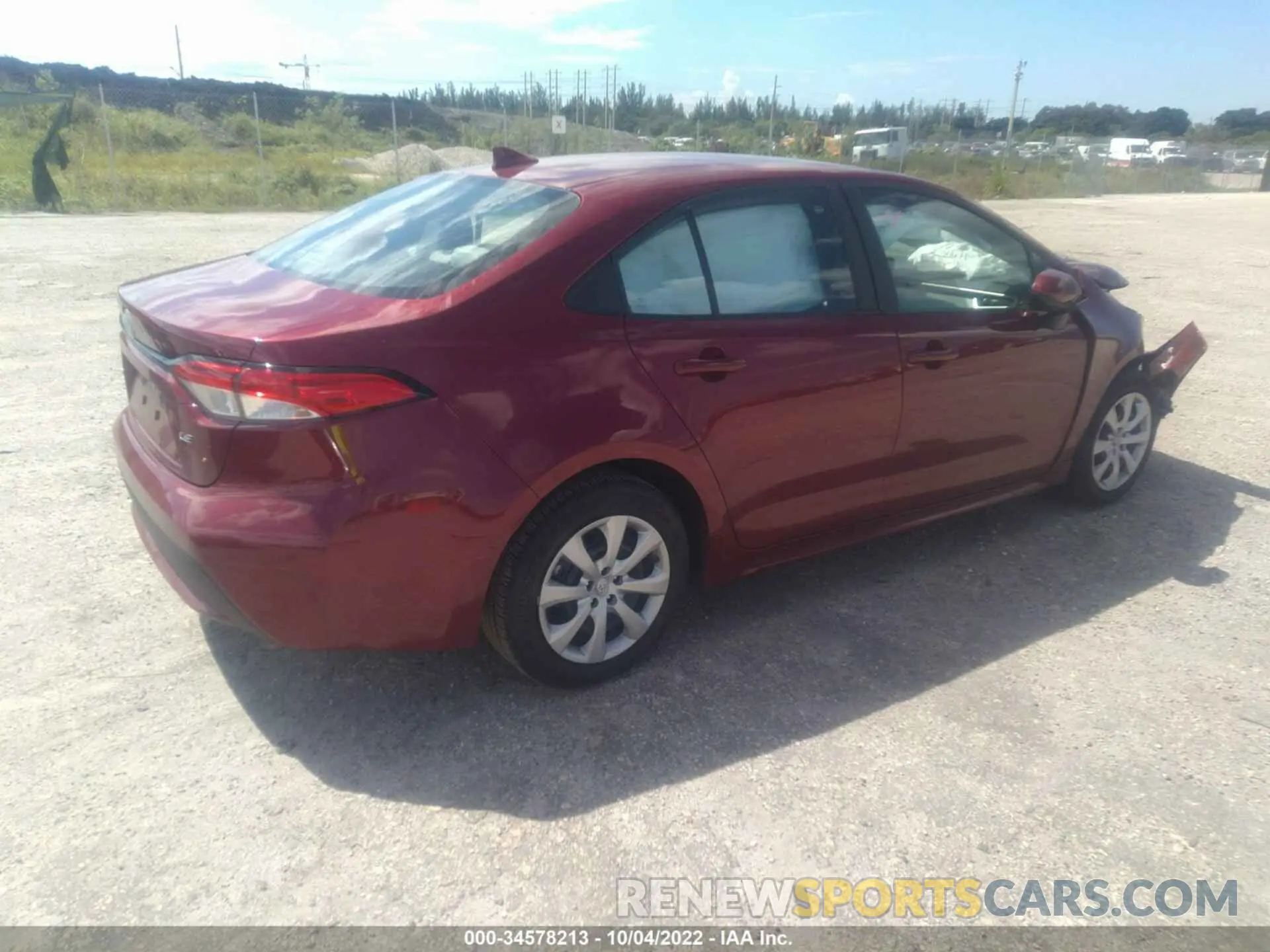 4 fotografías del automóvil dañado 5YFEPMAE7NP303857 TOYOTA COROLLA 2022