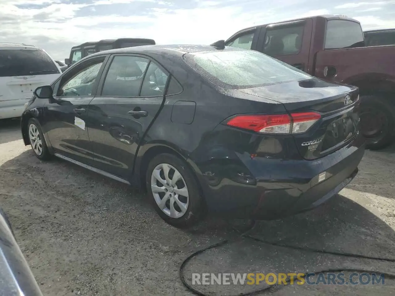 2 fotografías del automóvil dañado 5YFEPMAE7NP305088 TOYOTA COROLLA 2022