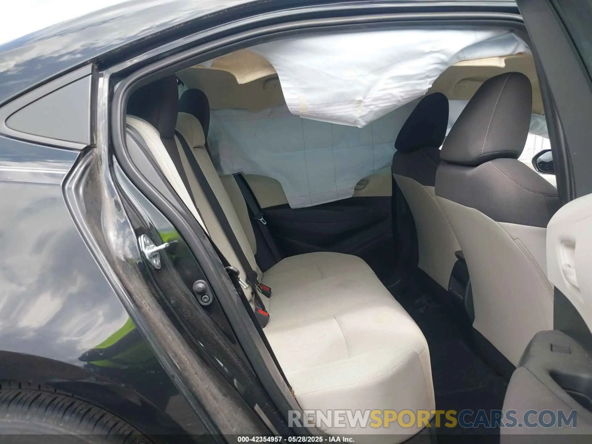 8 fotografías del automóvil dañado 5YFEPMAE7NP310856 TOYOTA COROLLA 2022