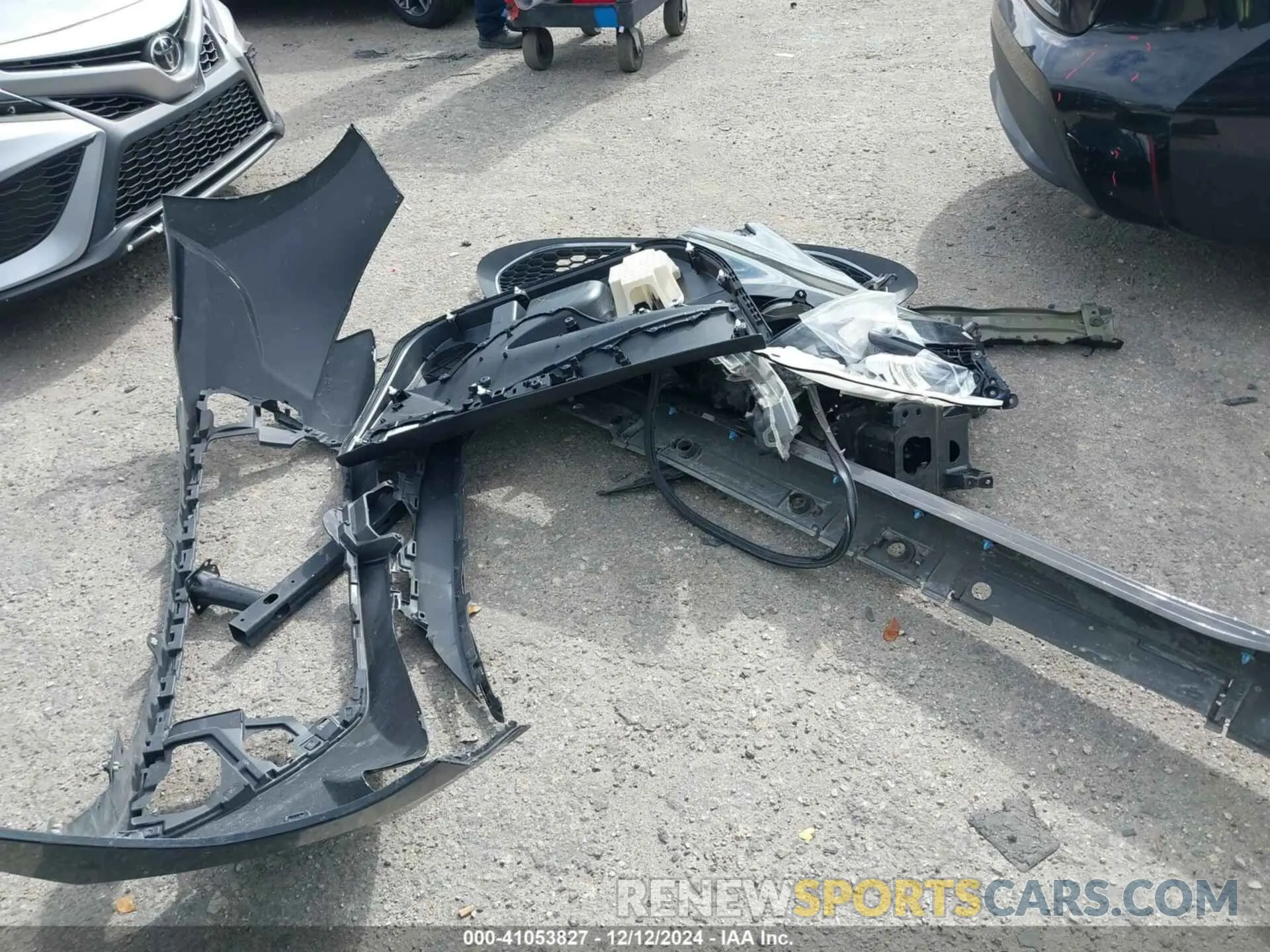 12 fotografías del automóvil dañado 5YFEPMAE7NP311070 TOYOTA COROLLA 2022