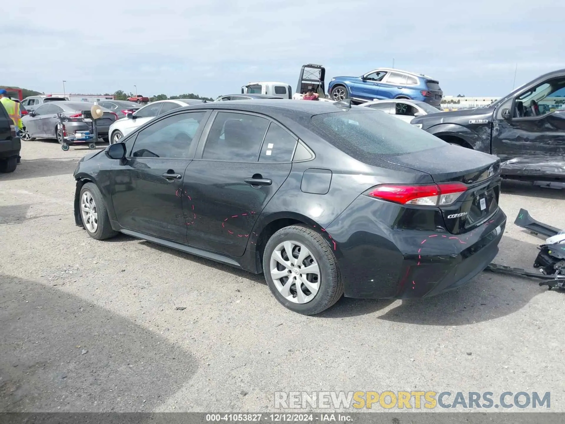 3 fotografías del automóvil dañado 5YFEPMAE7NP311070 TOYOTA COROLLA 2022