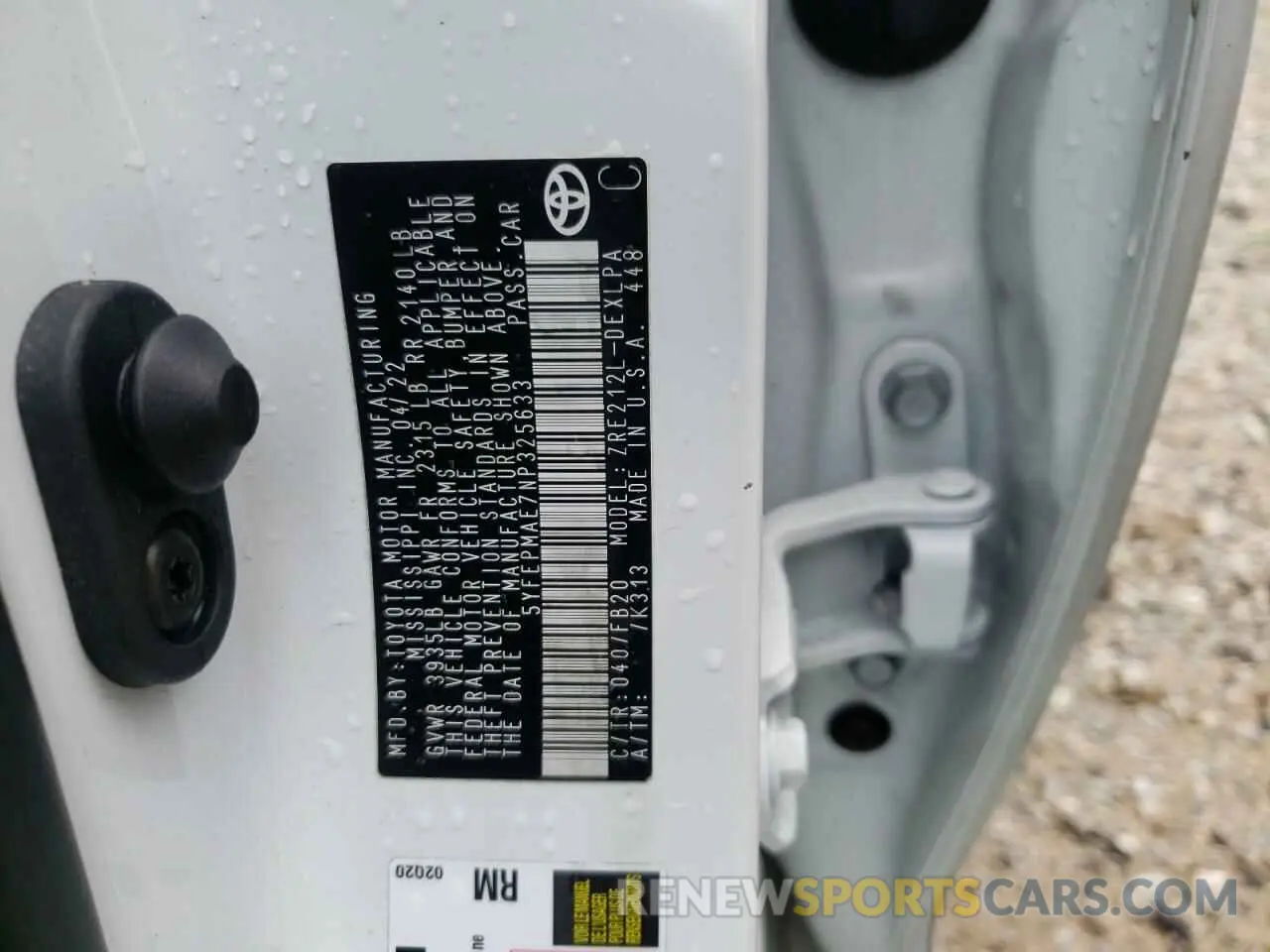 12 fotografías del automóvil dañado 5YFEPMAE7NP325633 TOYOTA COROLLA 2022