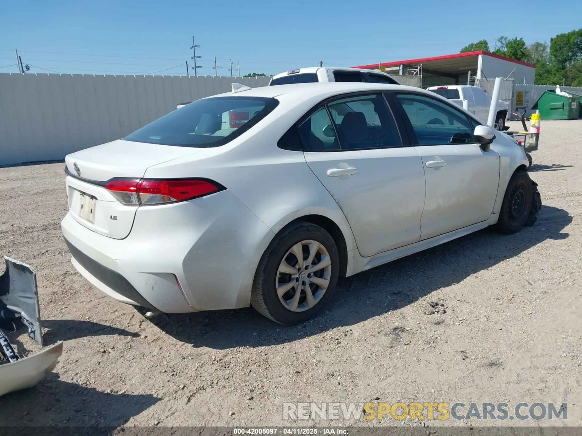 4 fotografías del automóvil dañado 5YFEPMAE7NP339872 TOYOTA COROLLA 2022